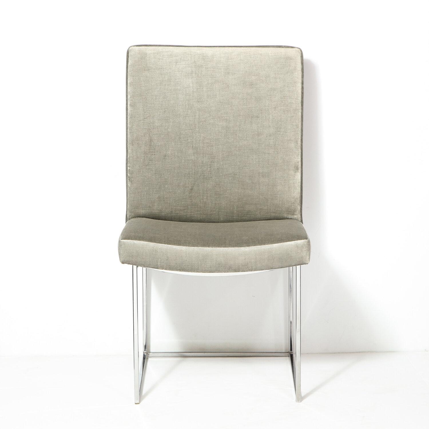 Set of Six Mid Century Chrome and Platinum Velvet Dining Chairs by Milo Baughman (Moderne der Mitte des Jahrhunderts) im Angebot