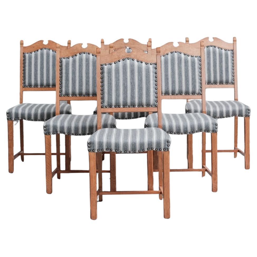 Ensemble de six chaises de salle à manger en chêne danois du milieu du siècle dernier en vente