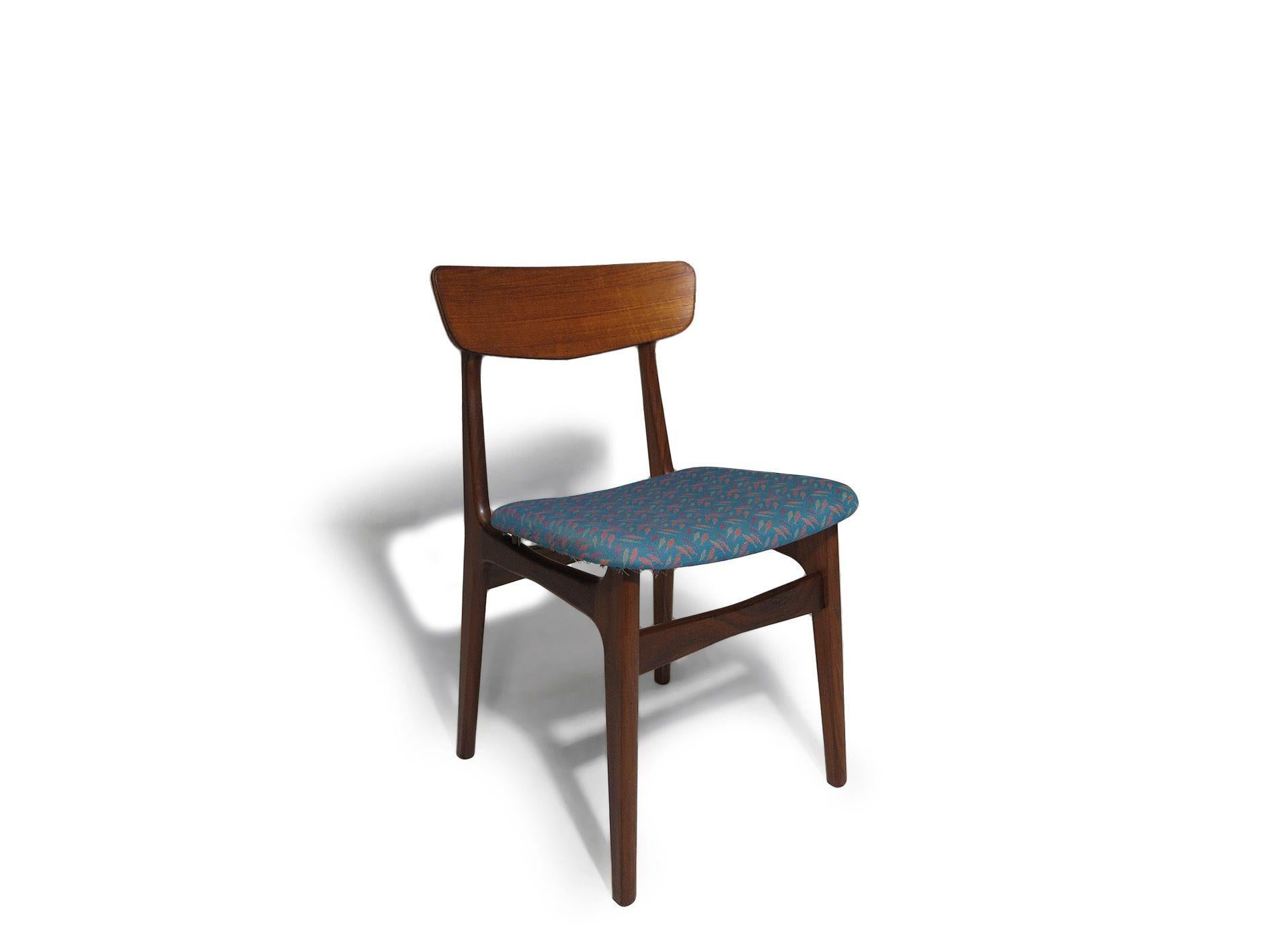 Oiled Set of Six Mid-century Danish Teak Dining Chairs for Reupholstery For Sale
