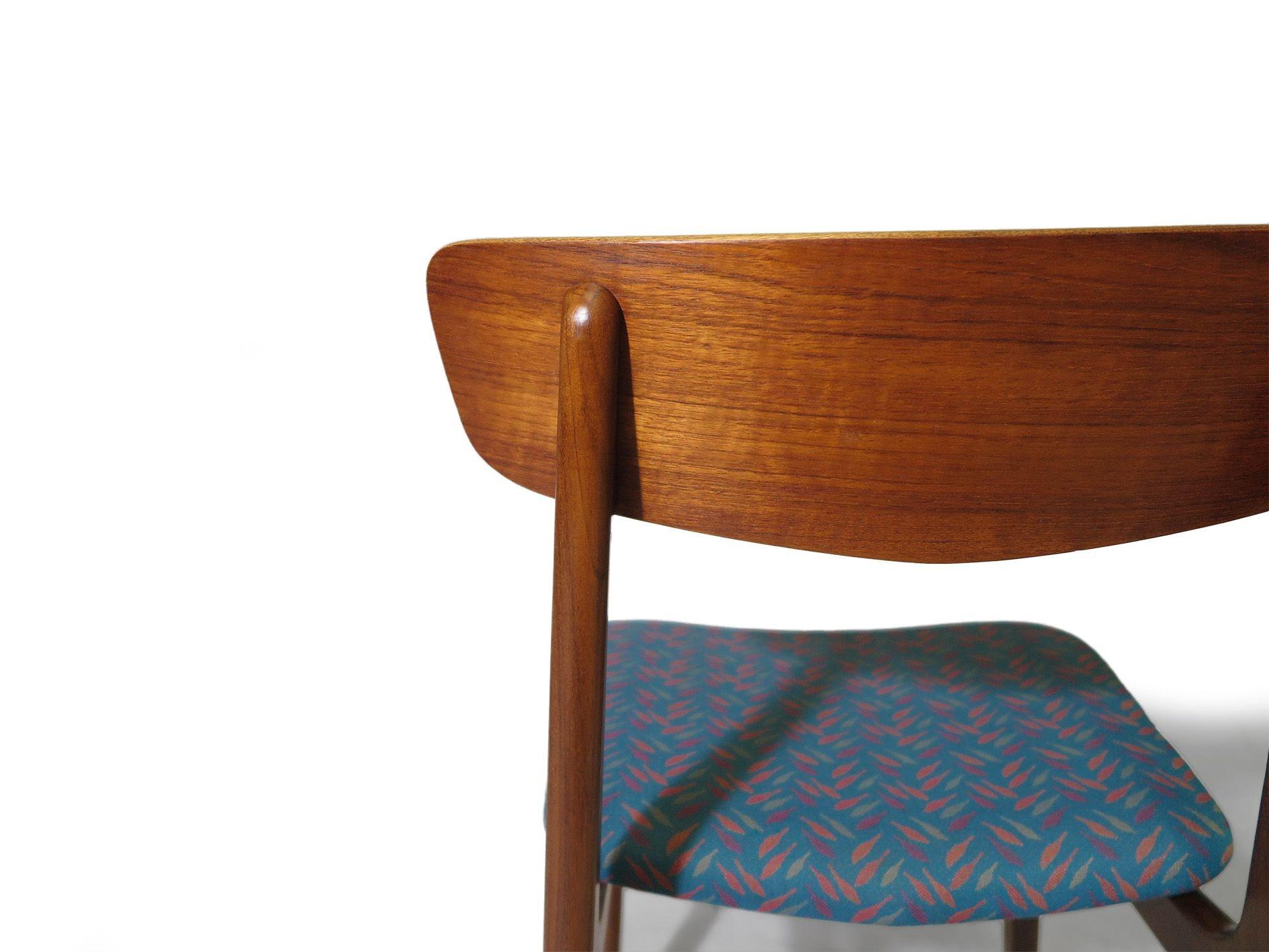 Fabric Set of Six Mid-century Danish Teak Dining Chairs for Reupholstery For Sale