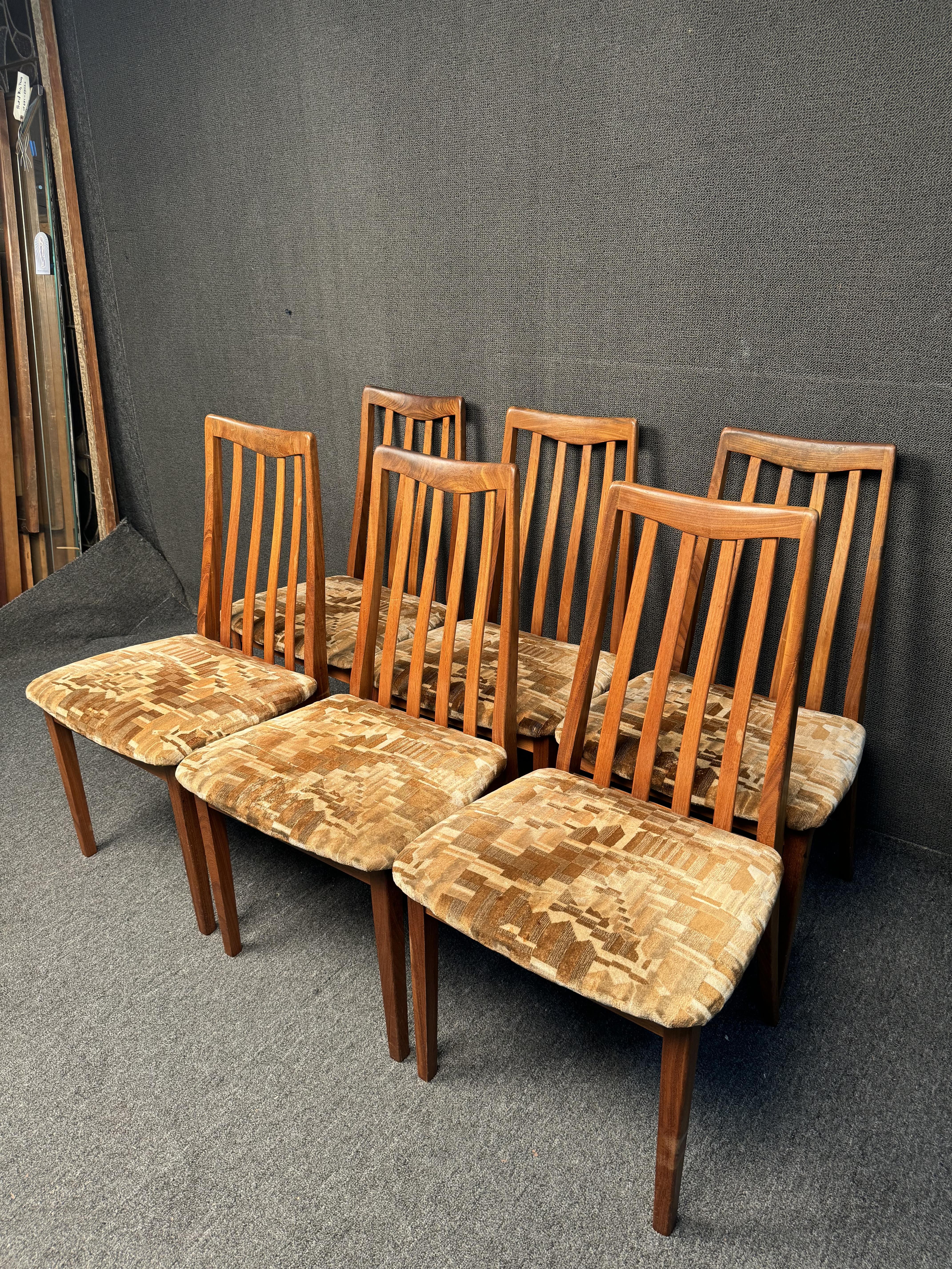 Set of Six Mid-Century Dining Chairs by G Plan In Good Condition For Sale In Brooklyn, NY