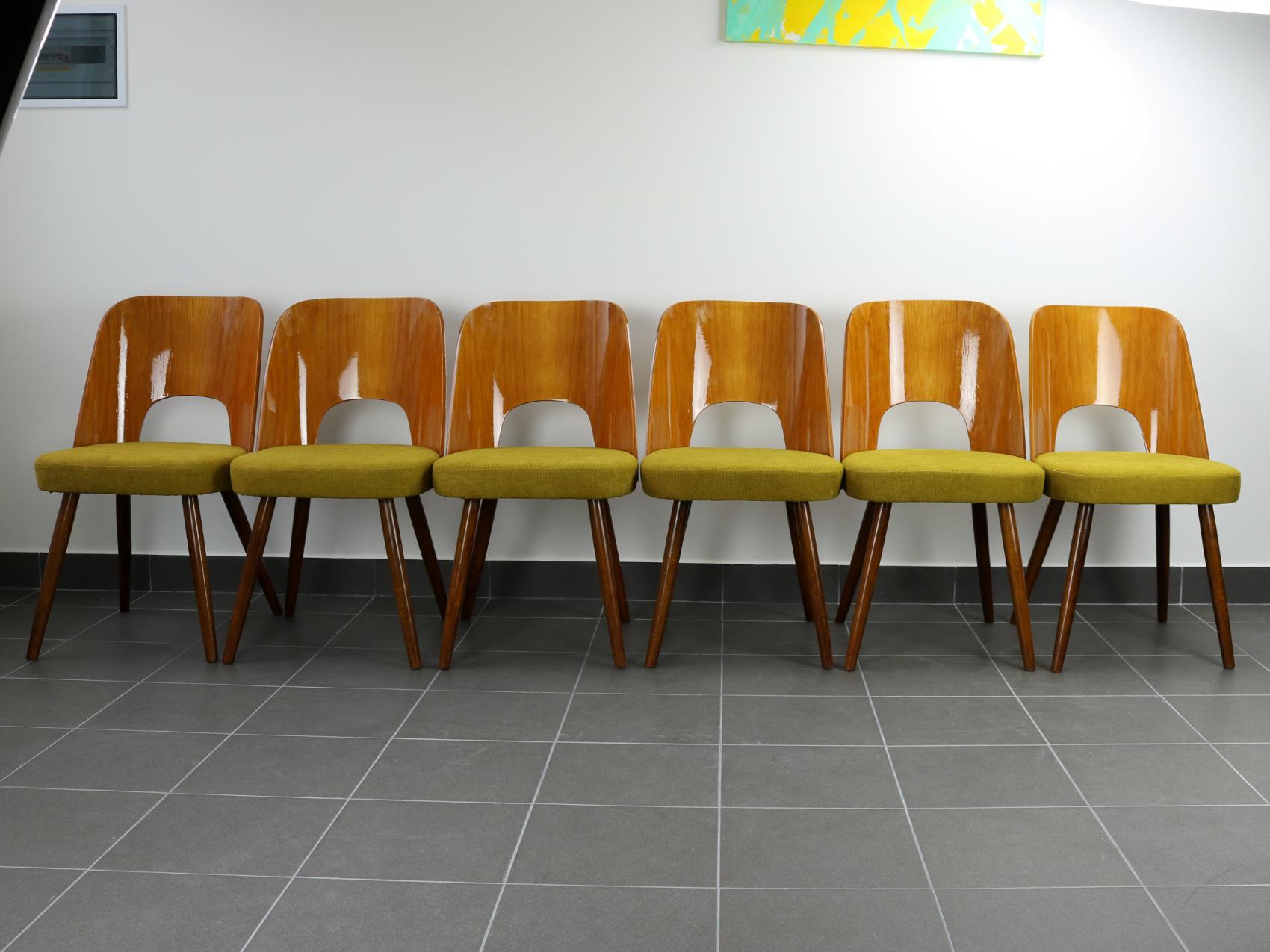 Czech Set of Six Mid Century Dining Chairs by Oswald Haerdtl for Ton, 1950s