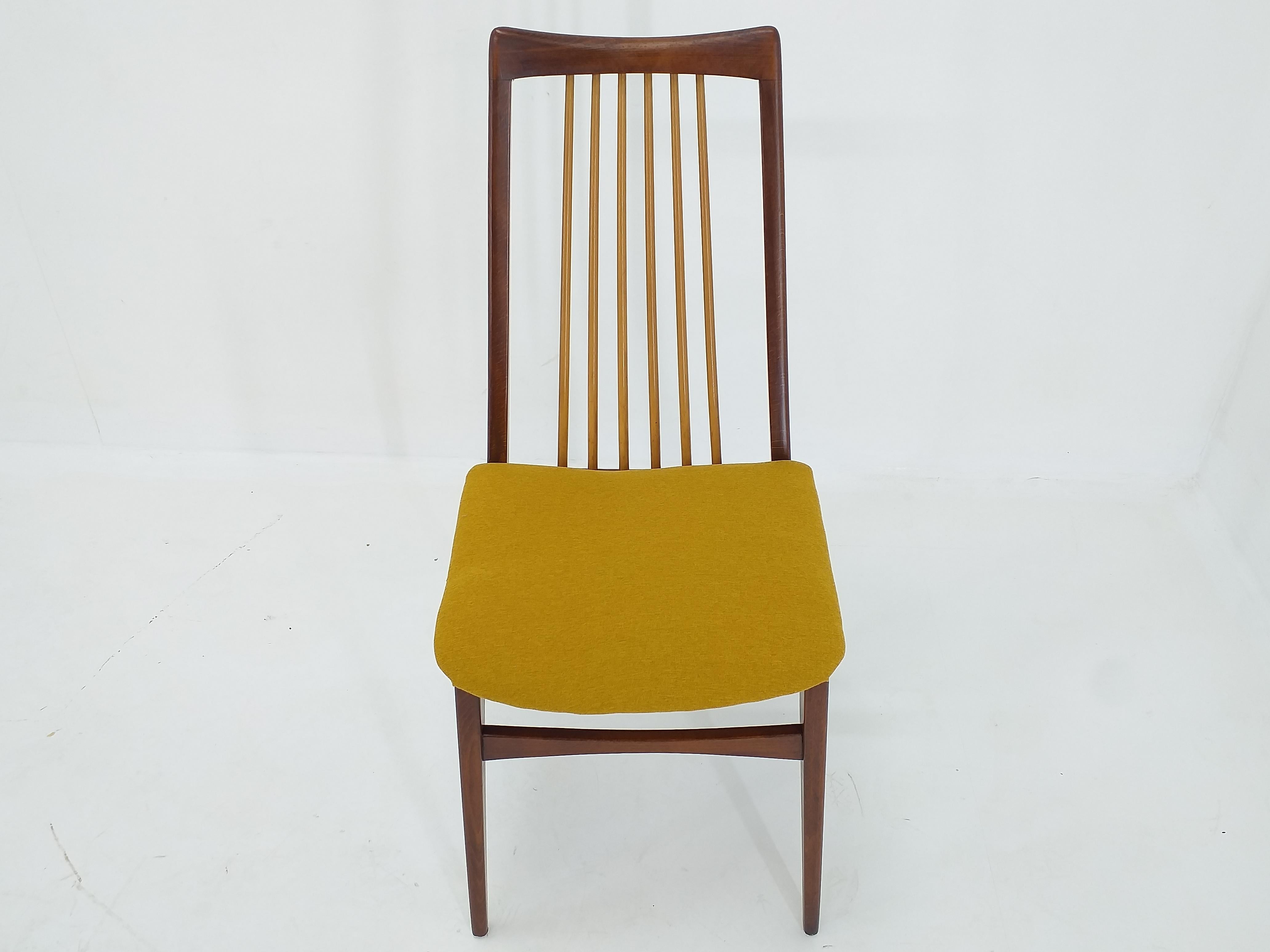 Set of Six Mid Century Dining Chairs, Denmark, 1970s For Sale 7