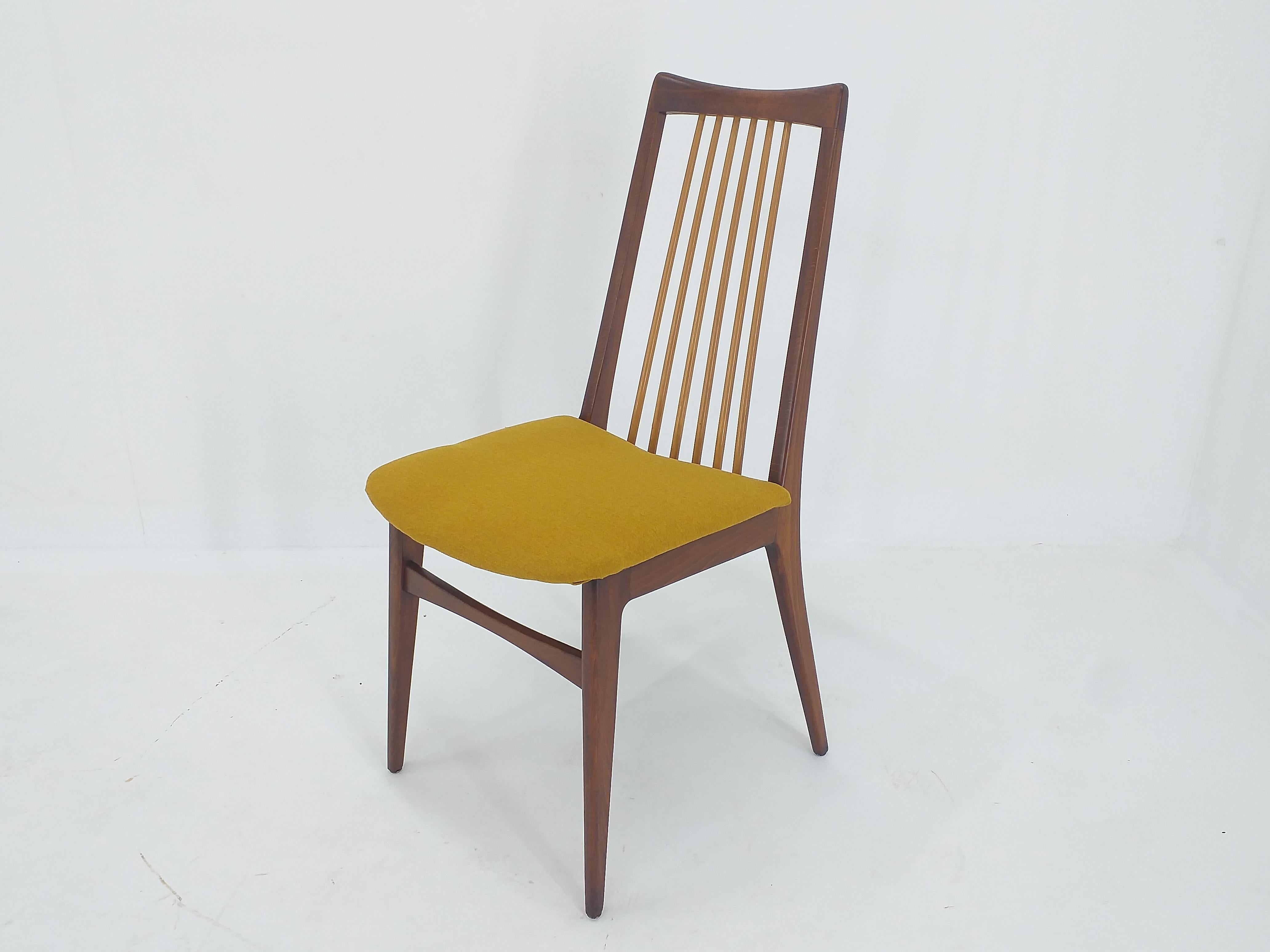 Set of Six Mid Century Dining Chairs, Denmark, 1970s For Sale 8