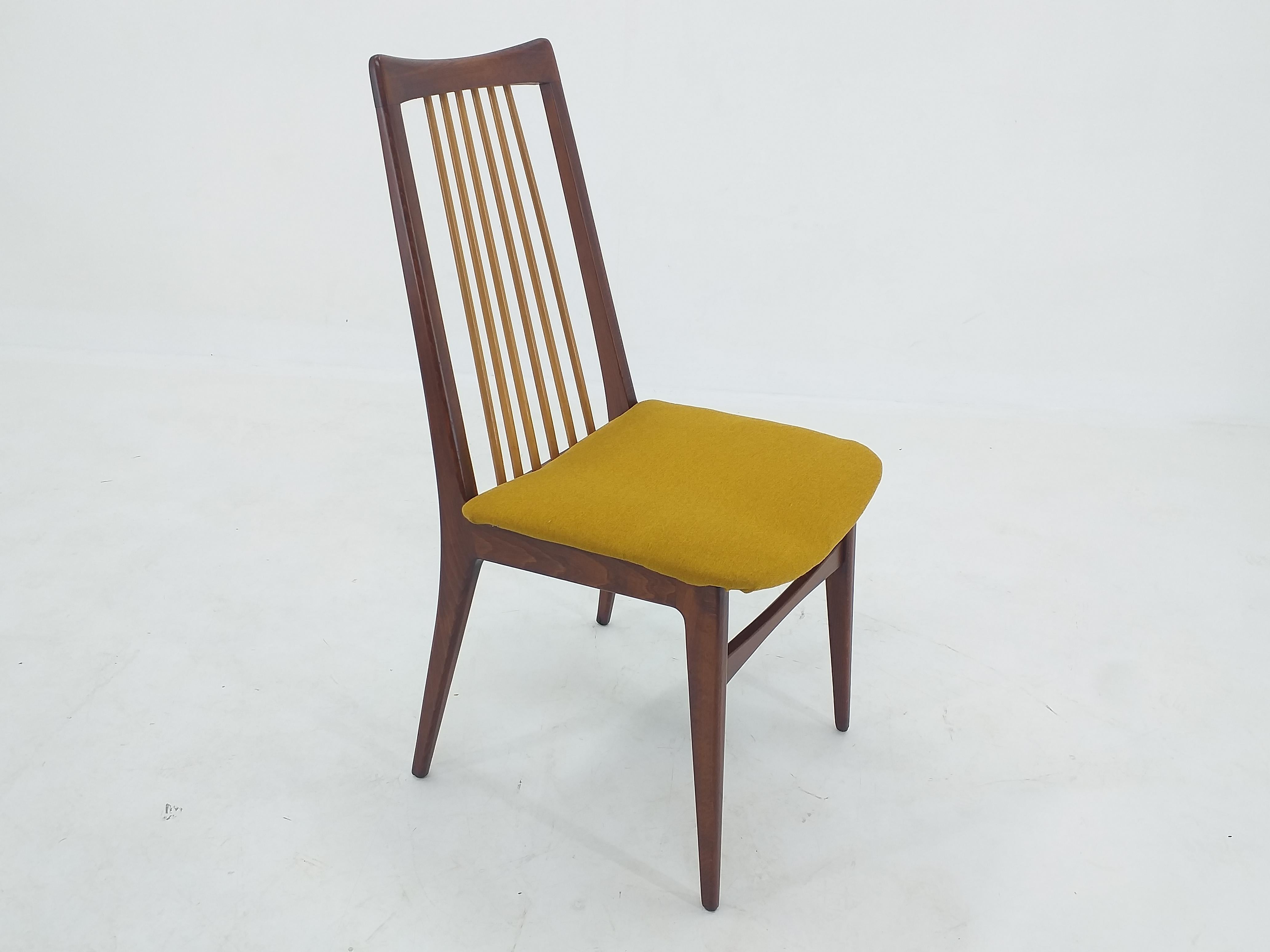Set of Six Mid Century Dining Chairs, Denmark, 1970s In Good Condition For Sale In Praha, CZ
