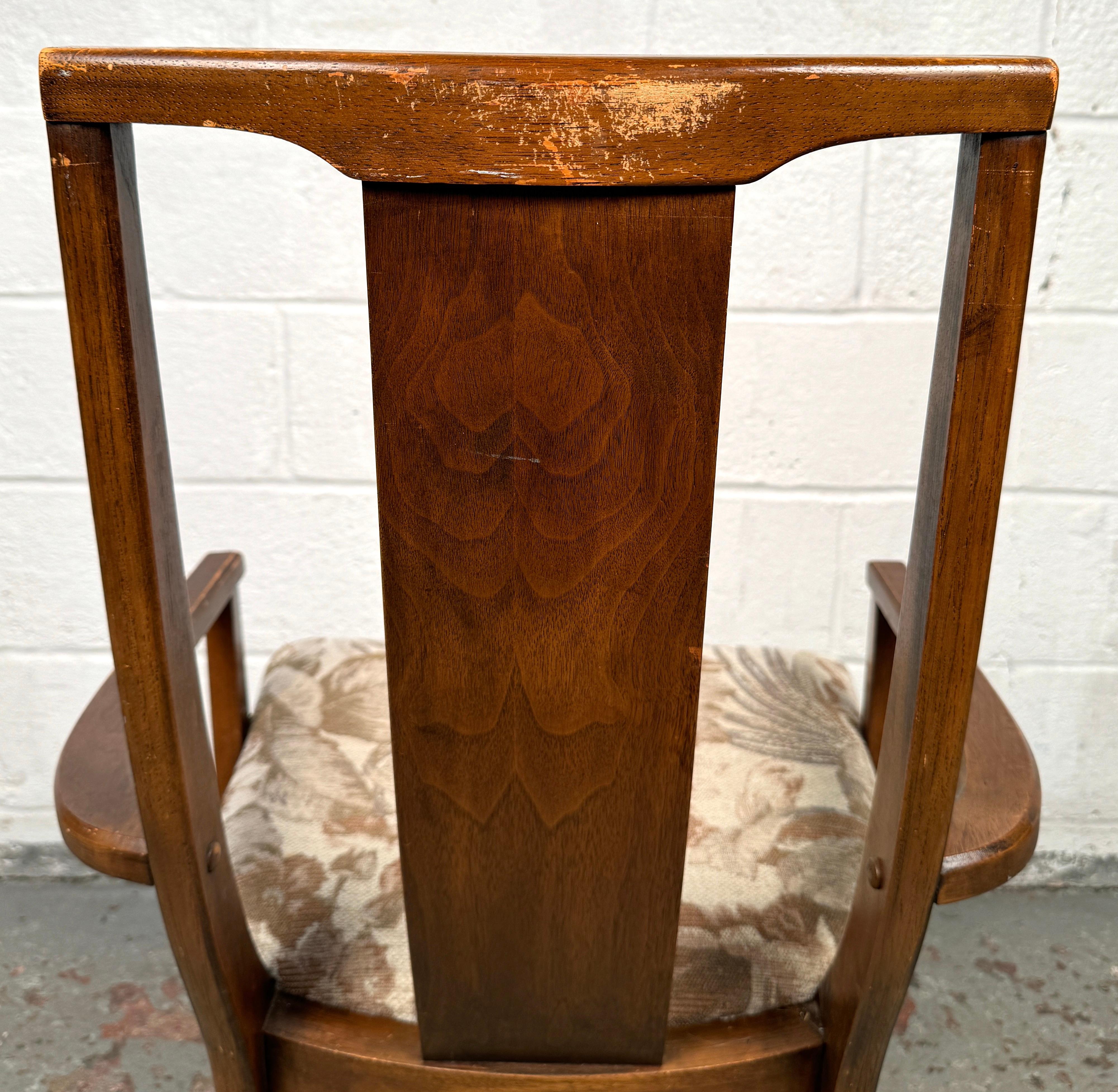Set of Six Mid-Century Dining Chairs For Sale 7