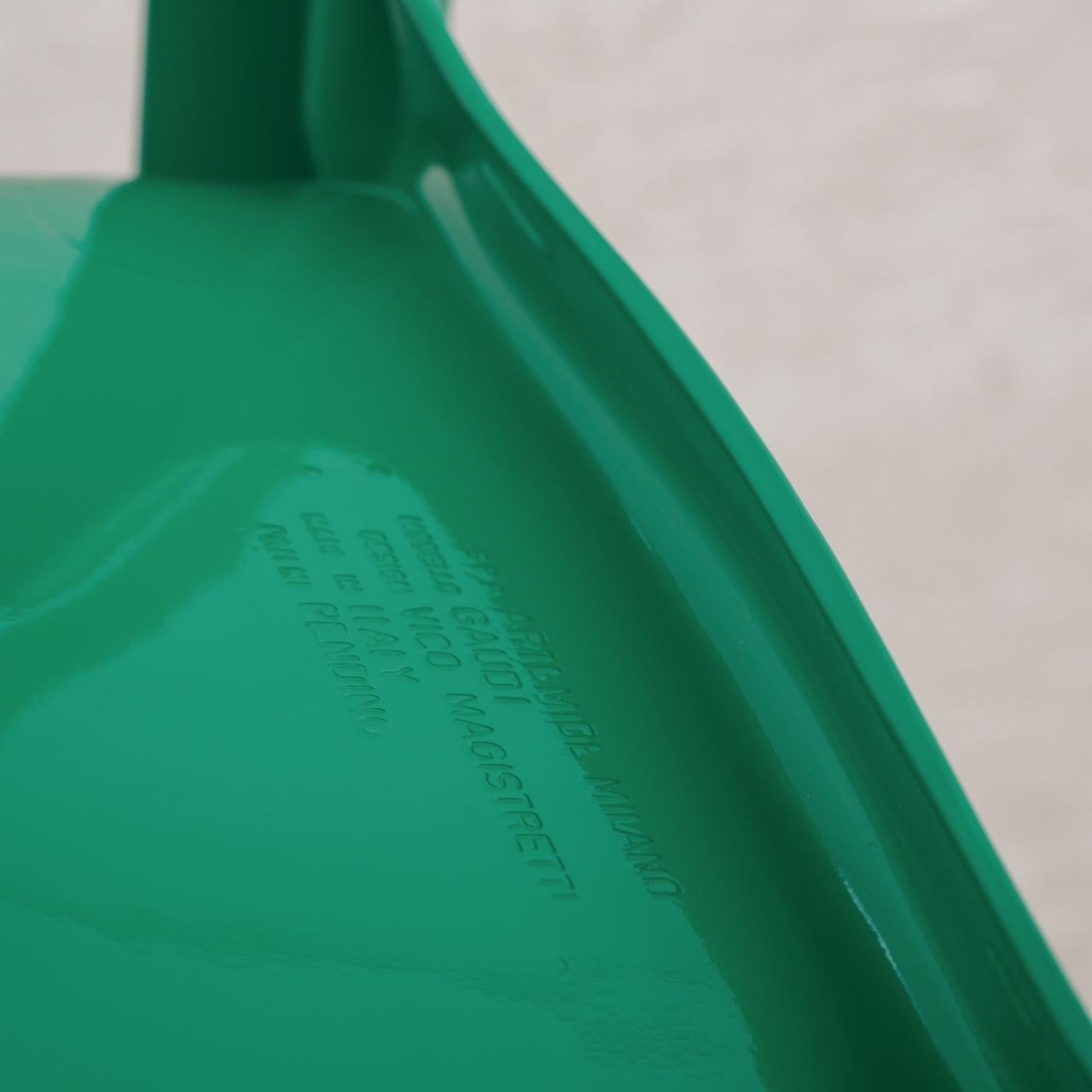 Ensemble de six chaises de salle à manger 