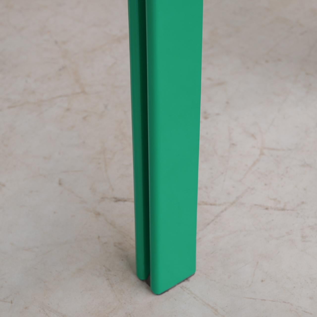 Ensemble de six chaises de salle à manger 