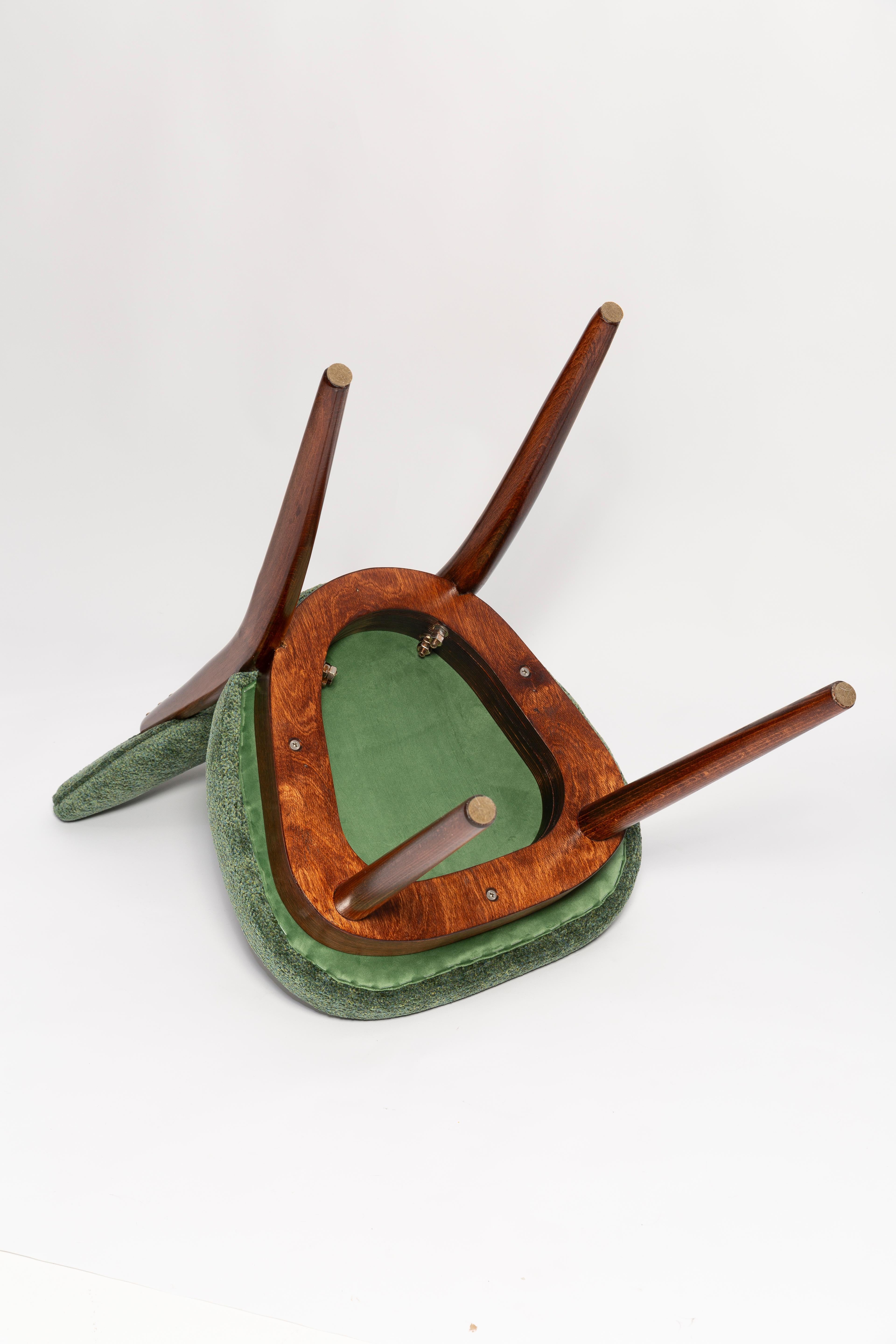 Fabric Set of Six Mid Century Heart Chairs, Green Velvet, Dark Wood, Europe 1960s For Sale