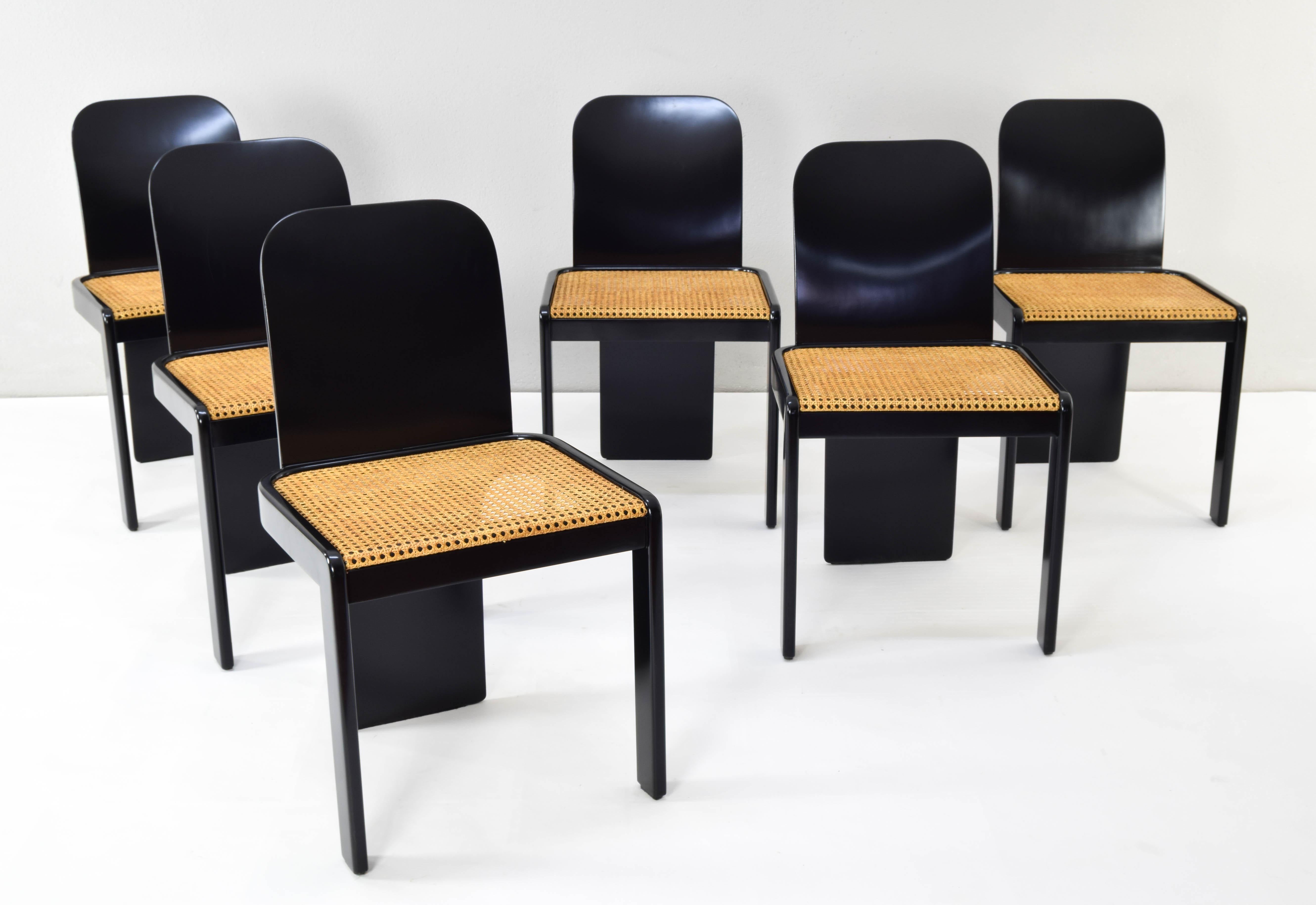 Natural Fiber Set of Six Mid Century Italian Modern Chairs by P. Molinari for Pozzi Milano 70s