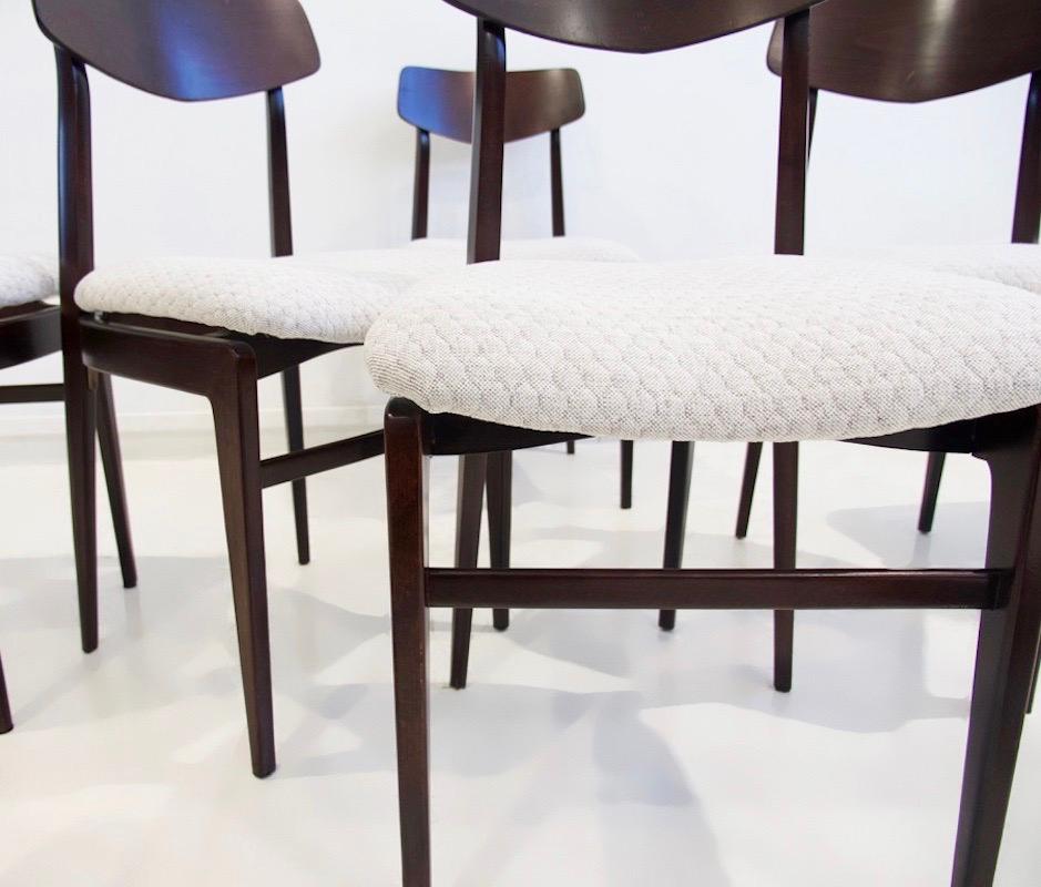 Set of Six Mid-Century Italian Wooden Dining Chairs For Sale 8