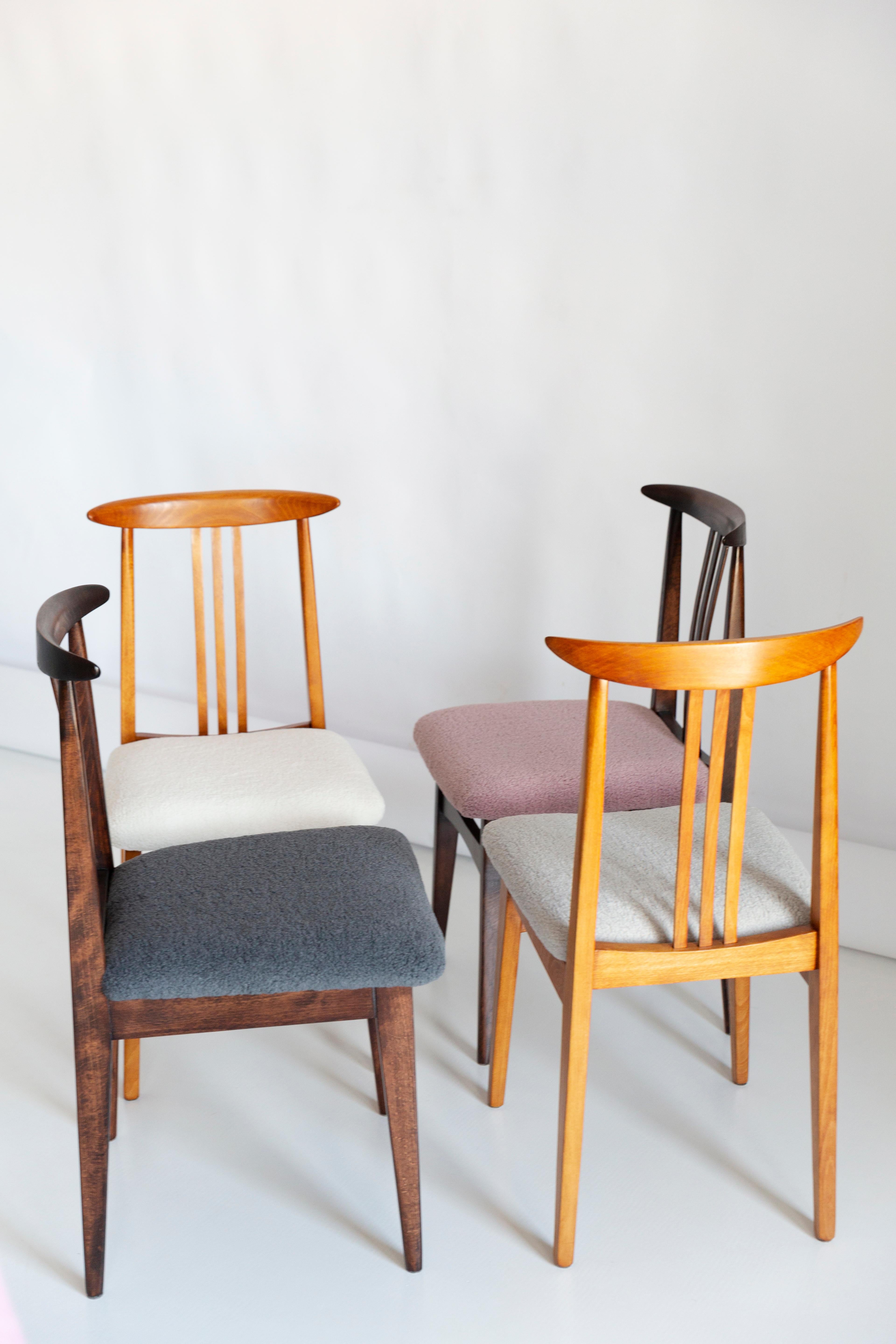 Velvet Set of Six Mid-Century Light Linen Boucle Chairs, by Zielinski, Poland, 1960s For Sale