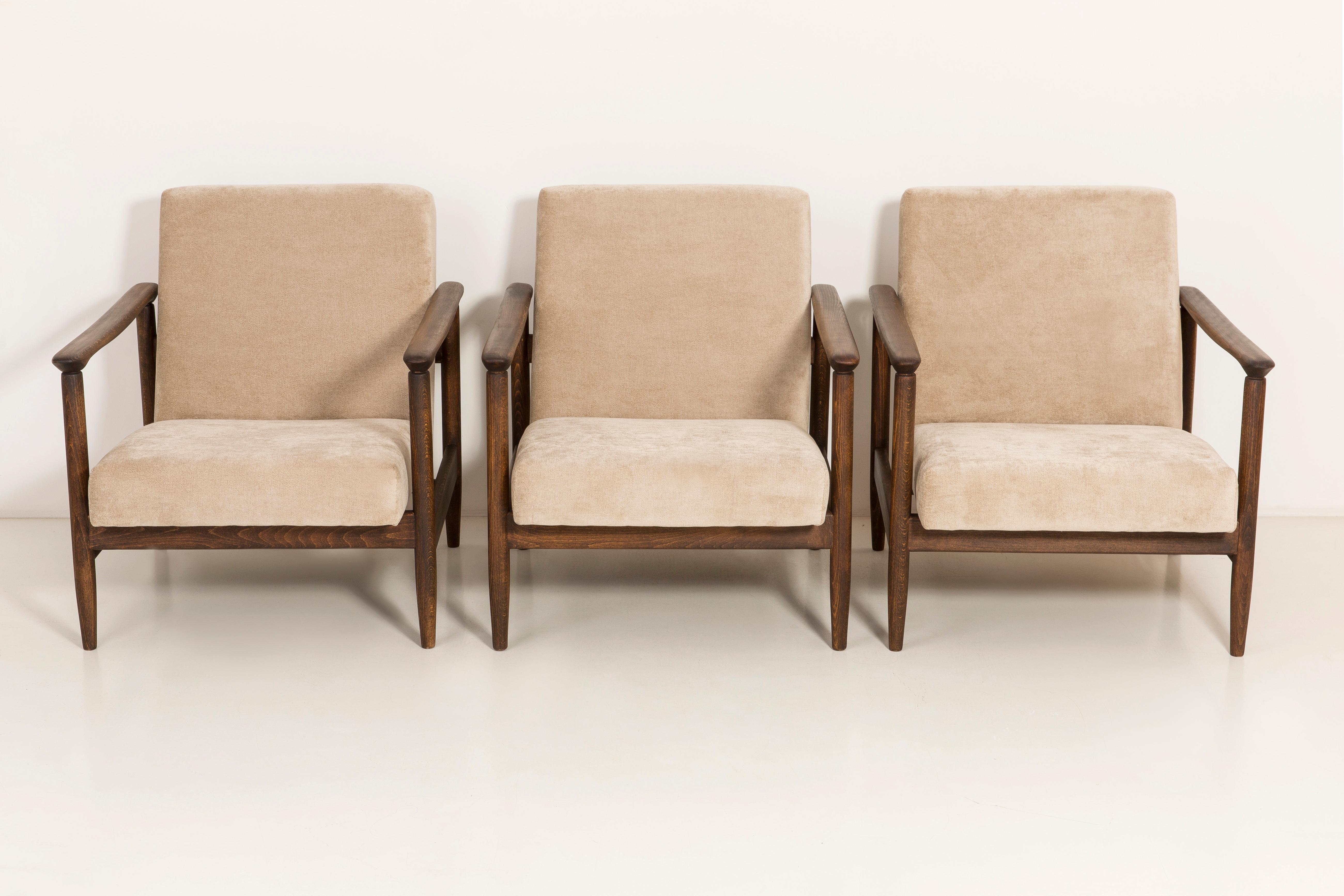 Ensemble de six fauteuils beige de style moderne du milieu du siècle:: Edmund Homa:: années 1960:: Pologne en vente 2