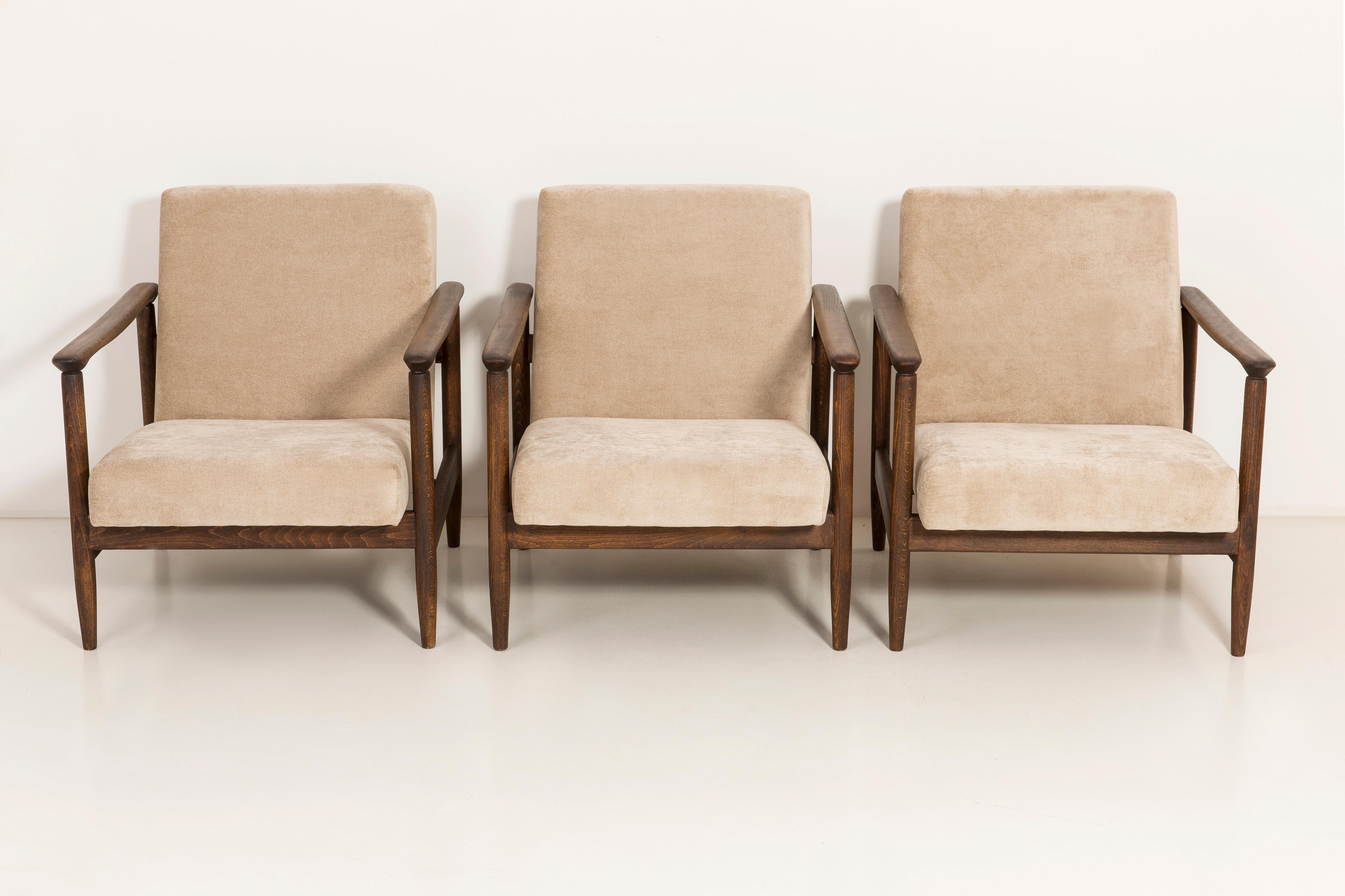 Set of Six Mid-Century Modern Beige Armchairs, Edmund Homa, 1960s, Poland For Sale 3