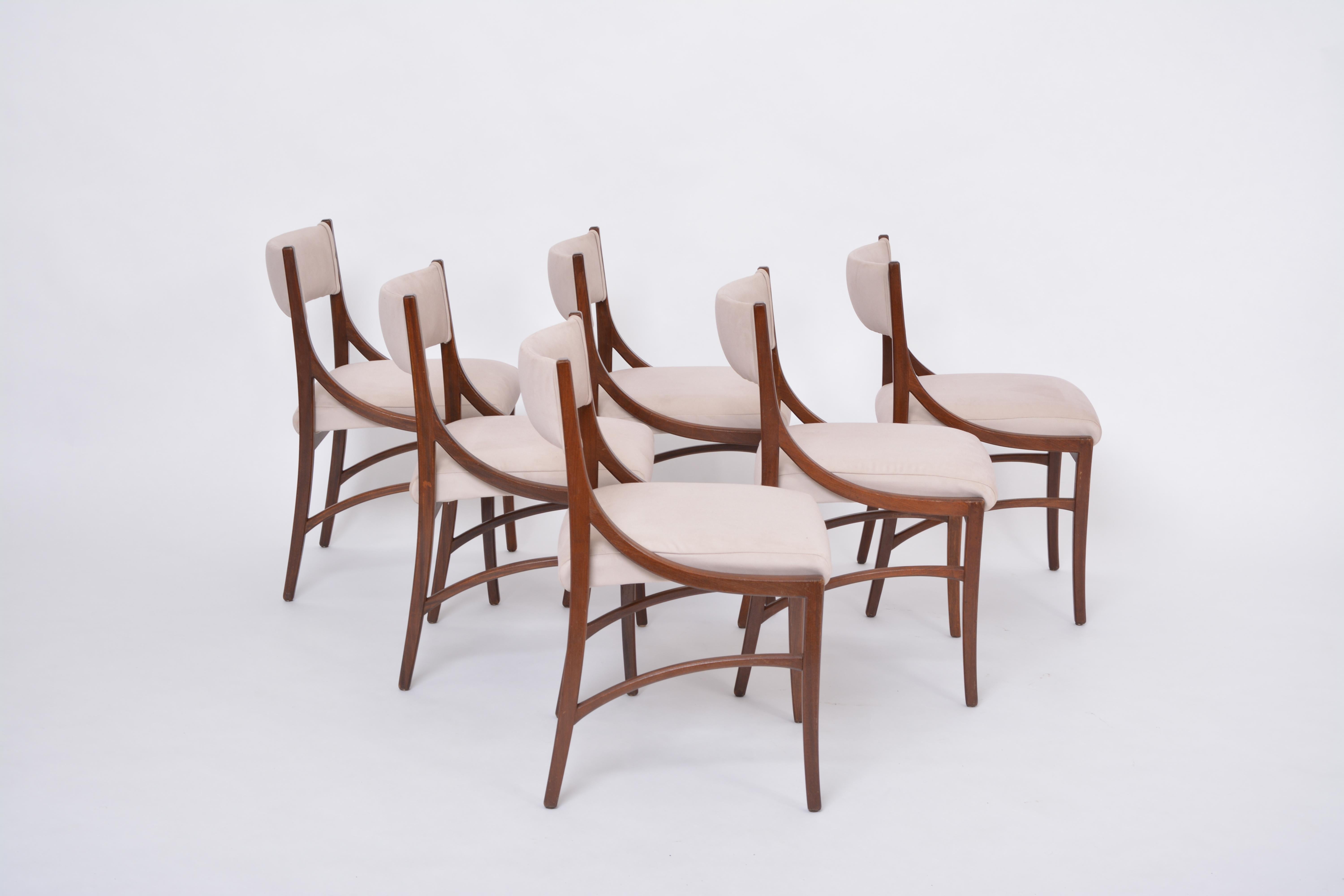 Set of six Mid-Century Modern Beige Dining Chairs by Ico Parisi for Cassina In Good Condition In Berlin, DE