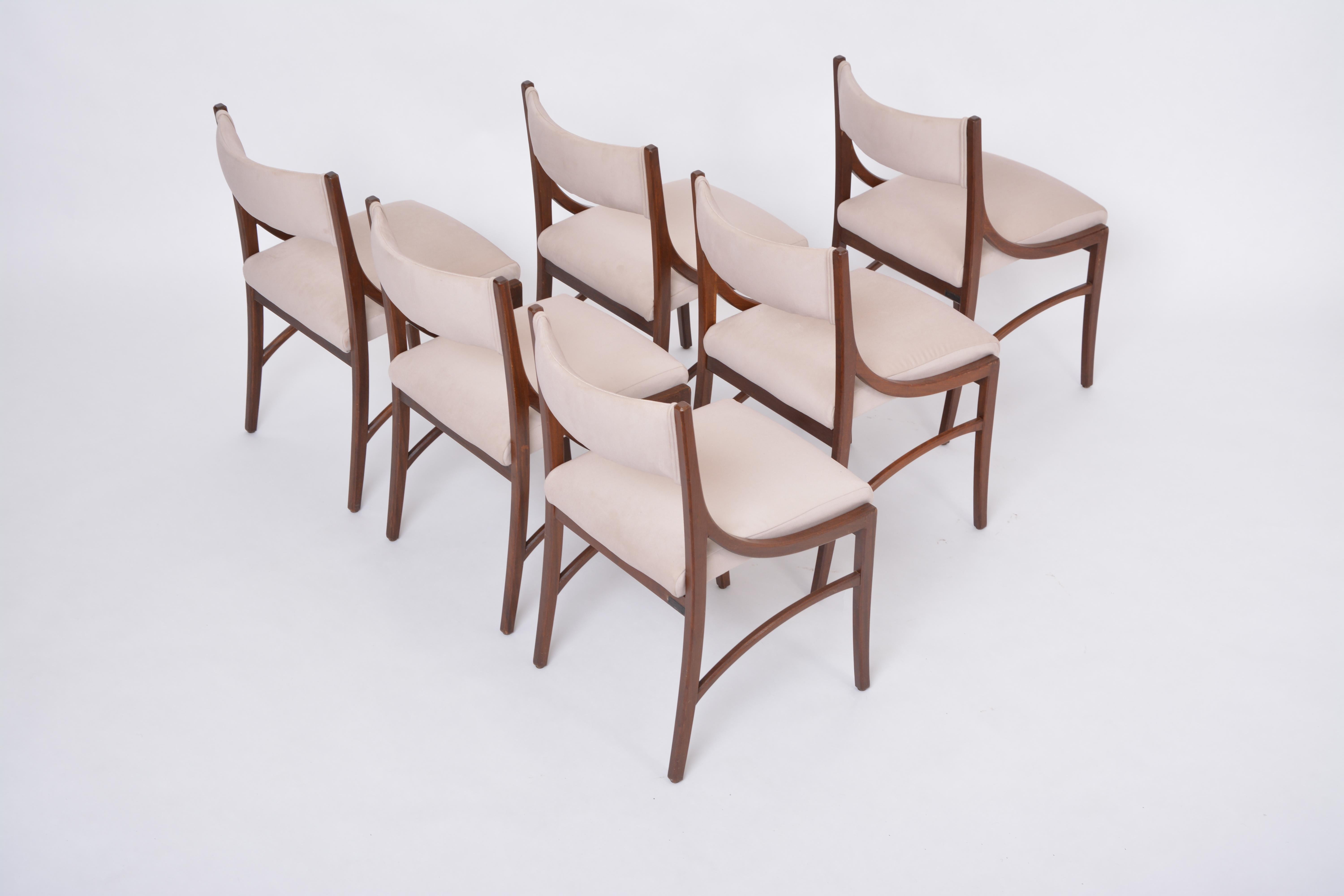 Velvet Set of six Mid-Century Modern Beige Dining Chairs by Ico Parisi for Cassina
