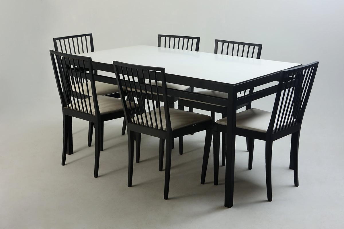 Satz von sechs modernen Stühlen aus der Mitte des Jahrhunderts von Flama Mveis Manufacture, Brasilien, 1950er Jahre (Kunstleder) im Angebot