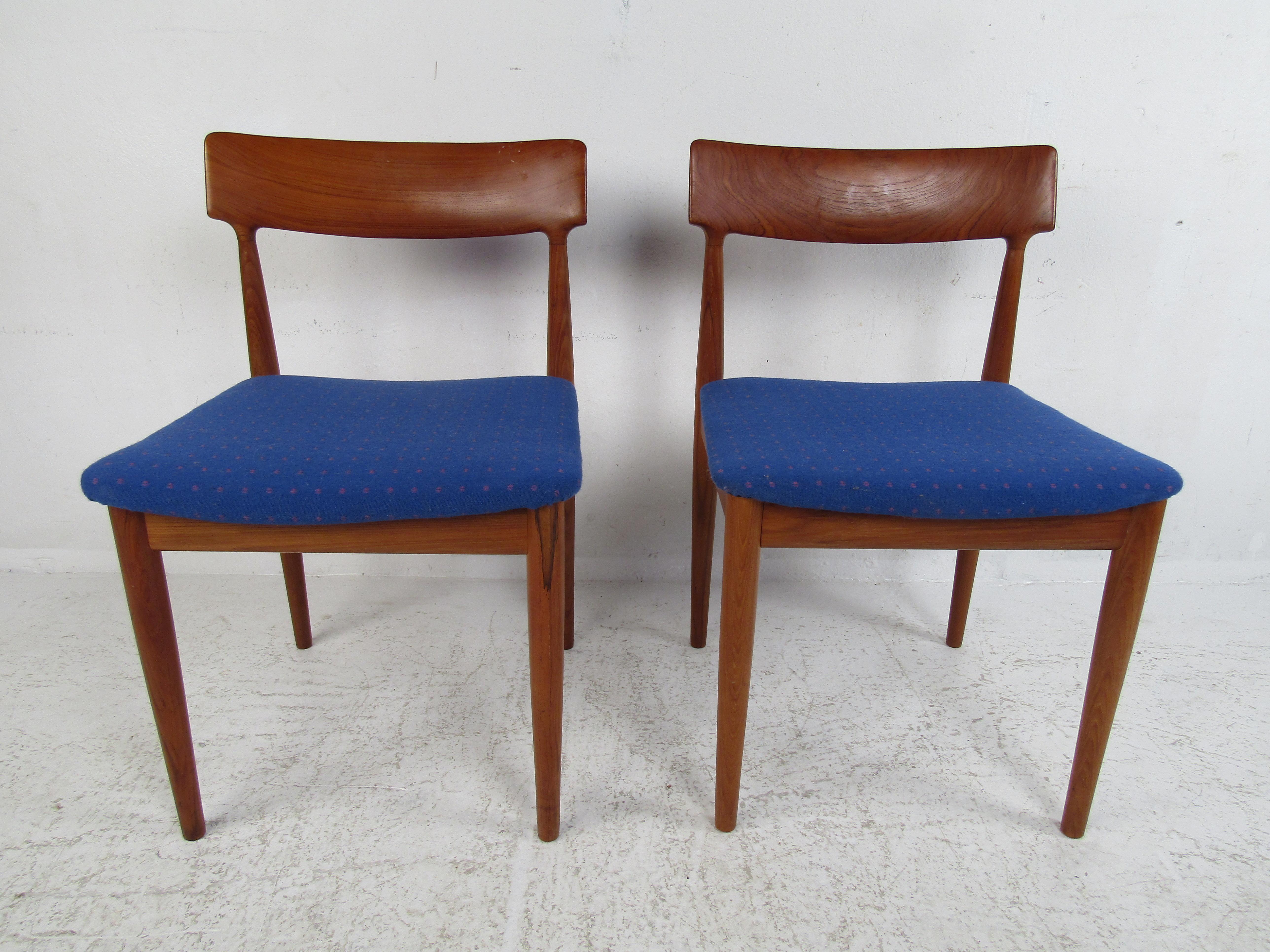 Scandinave moderne Ensemble de six chaises à manger danoises modernes du milieu du siècle dernier en vente