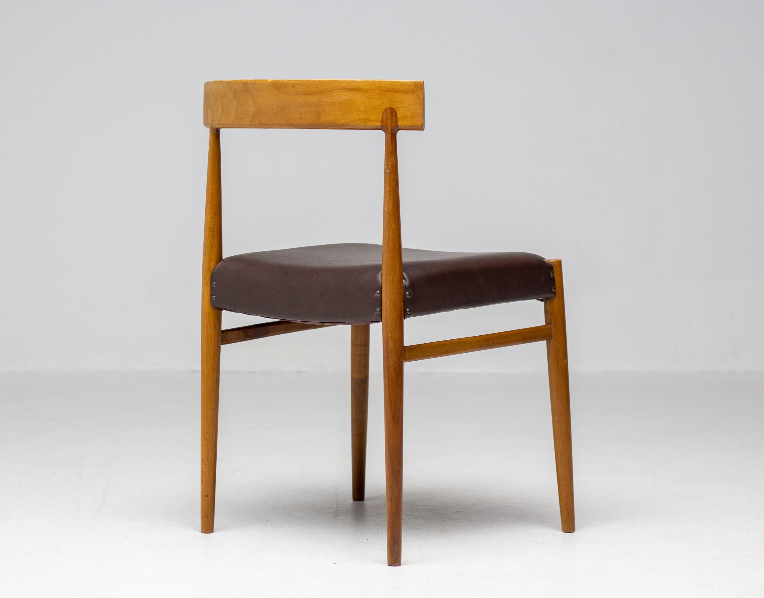 Danese Set di sei sedie da pranzo danesi moderne del Mid Century in vendita