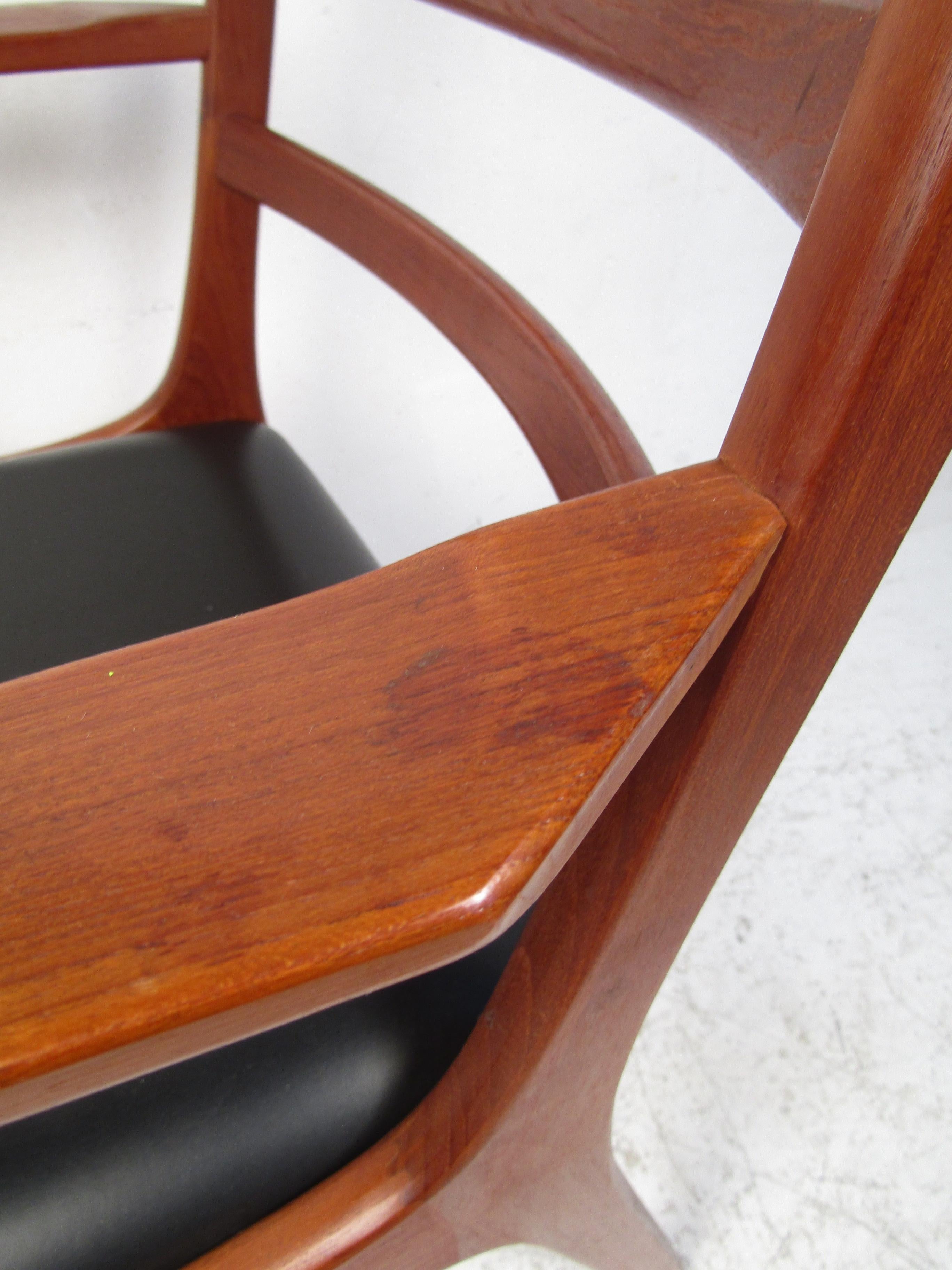Six Mid-Century Modern Korup Stolefabrik Danish Dining Chairs For Sale 1