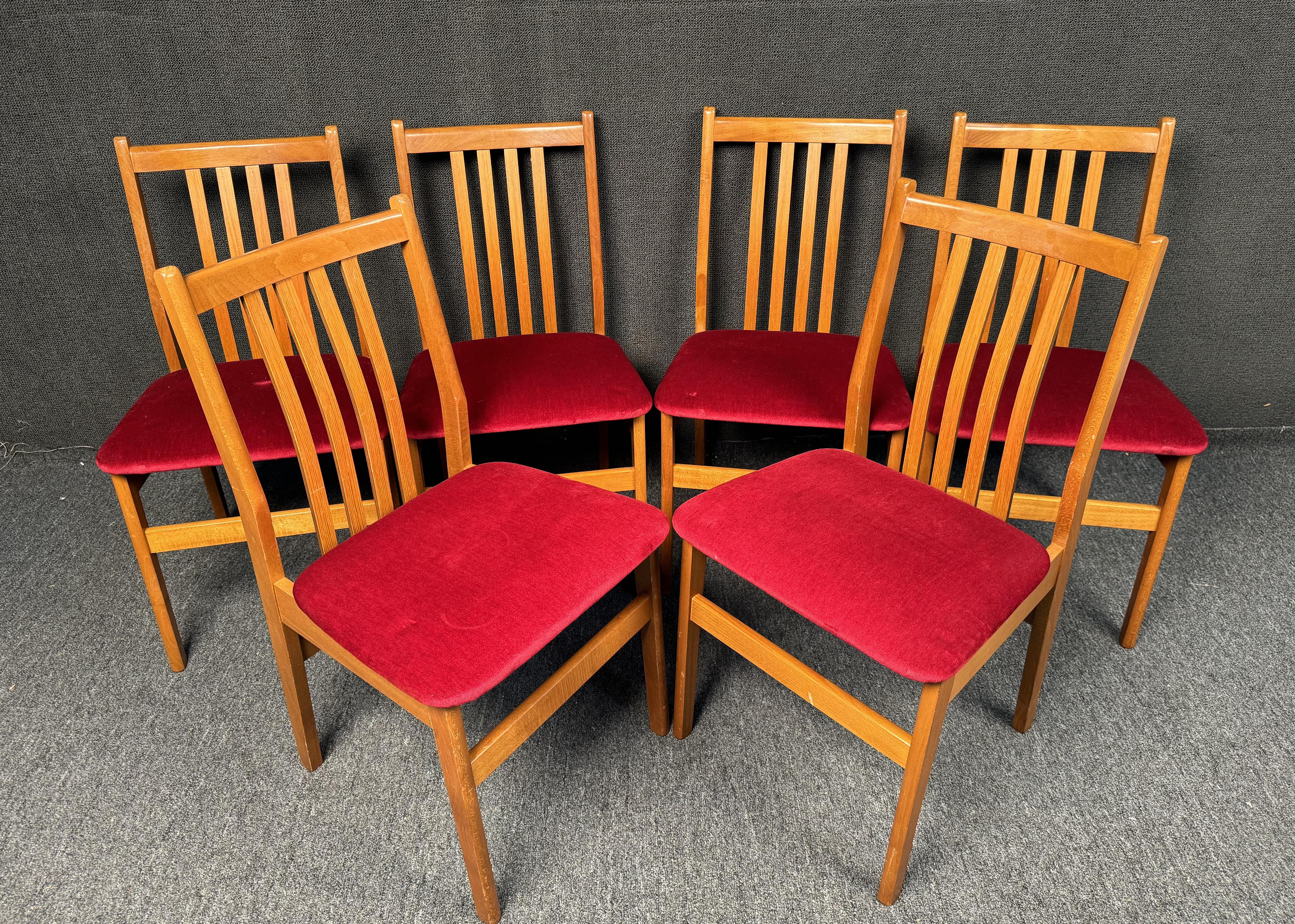 Sechser-Set Moderne Esszimmerstühle aus der Mitte des Jahrhunderts im Angebot 1