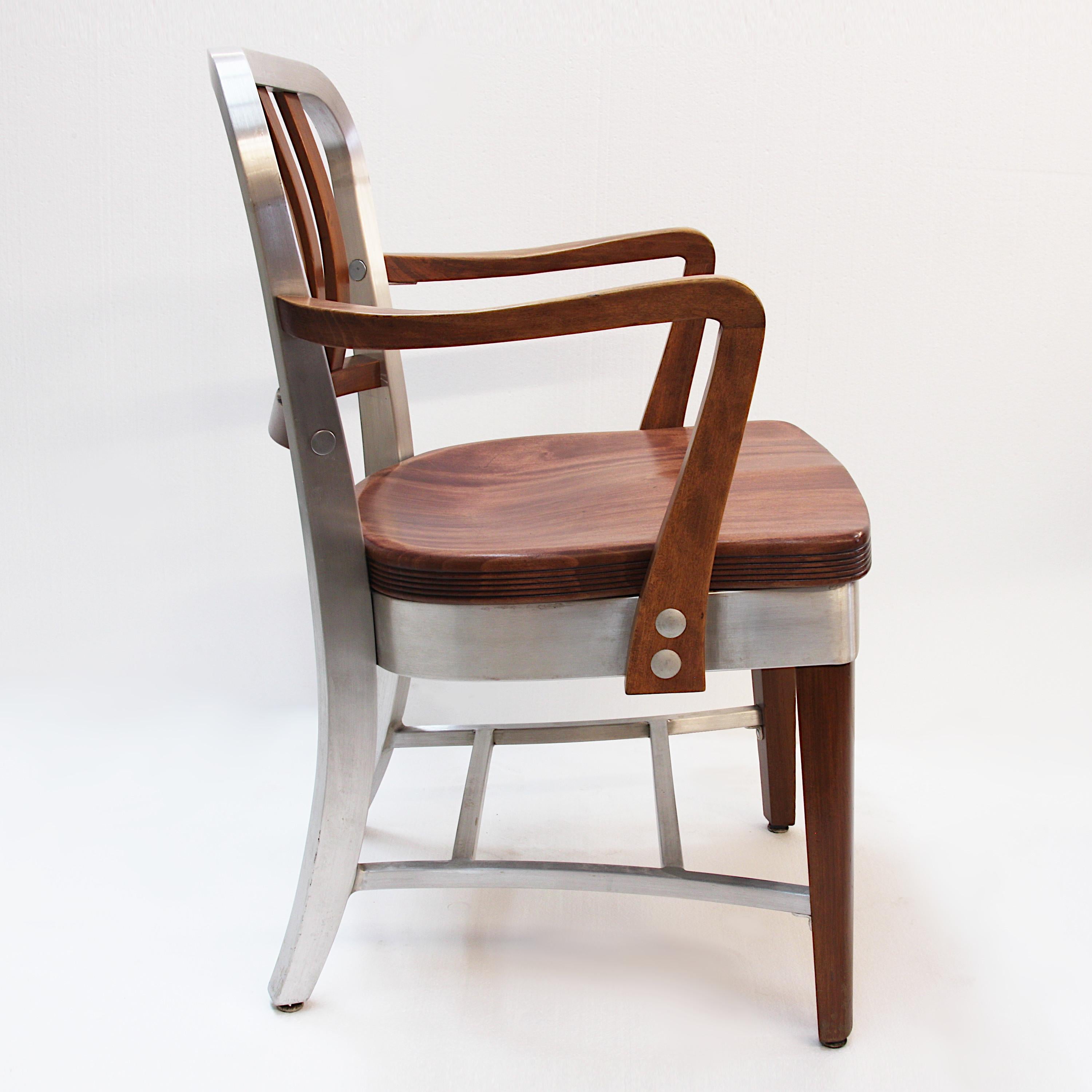 Mid-20th Century Set of Six Mid-Century Modern Industrial Aluminum & Wood Chairs by Shaw-Walker 