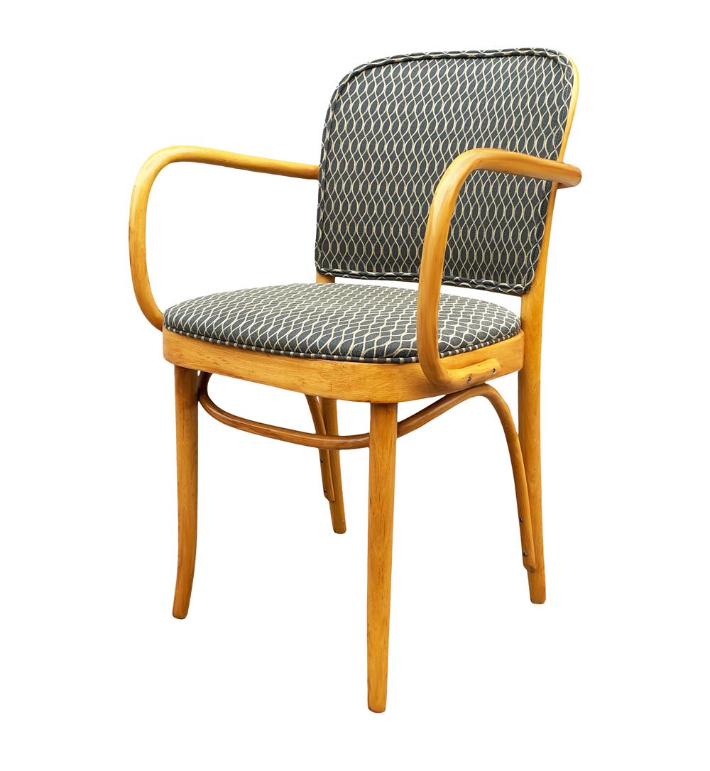 Iconic set of bentwood Prague dining chairs originally designed by Josef Frank & Josef Hoffmann in the 1920s. These very well made vintage chairs were manufactured in the 1970s in Czechoslovakia. They feature minimal bentwood sturdy frames in birch