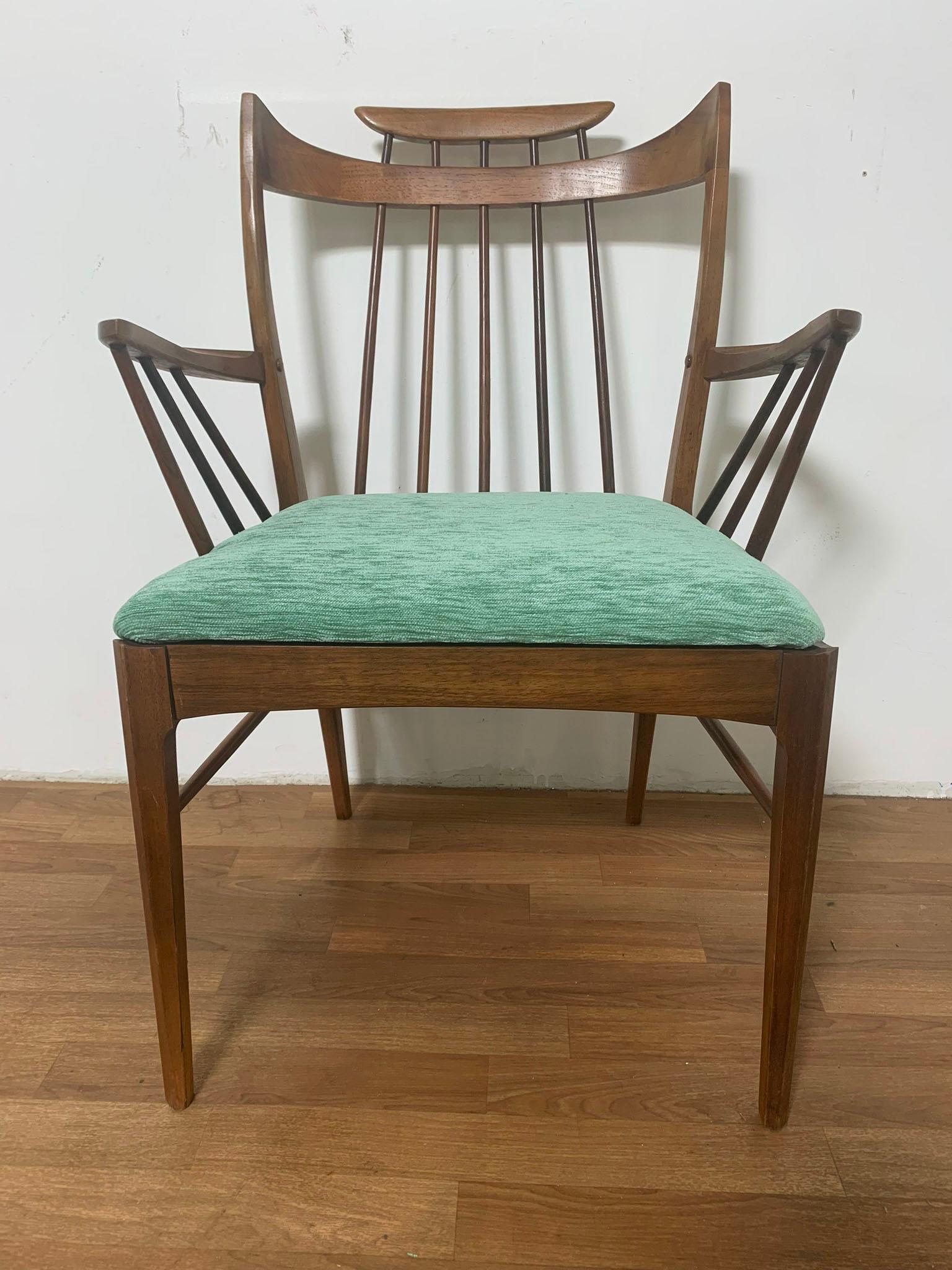 Mid-20th Century Set of Six Mid-Century Modern Thomasville  Dining Chairs, Circa 1950s