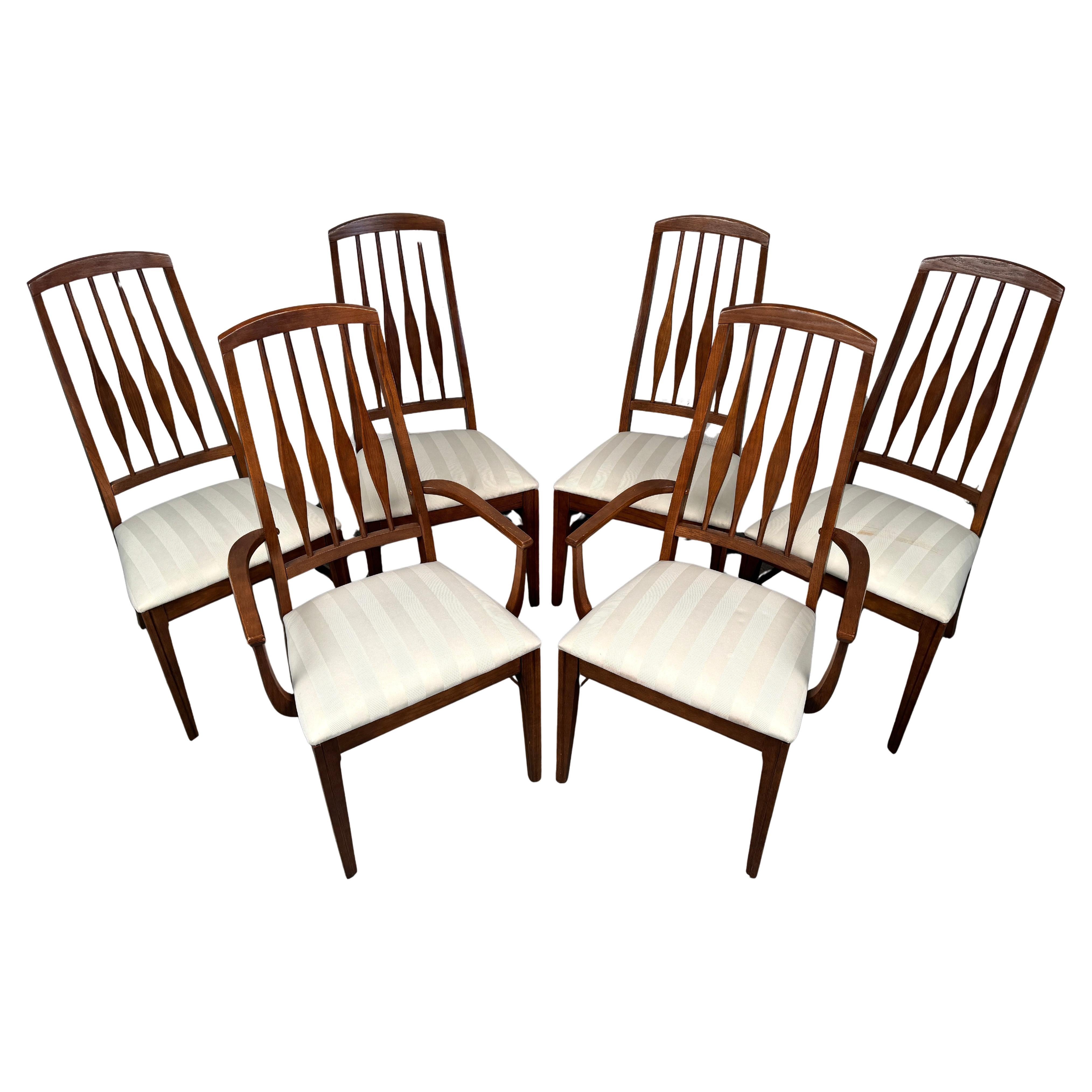Set of Six Mid-Century Modern Walnut Dining Chairs For Sale