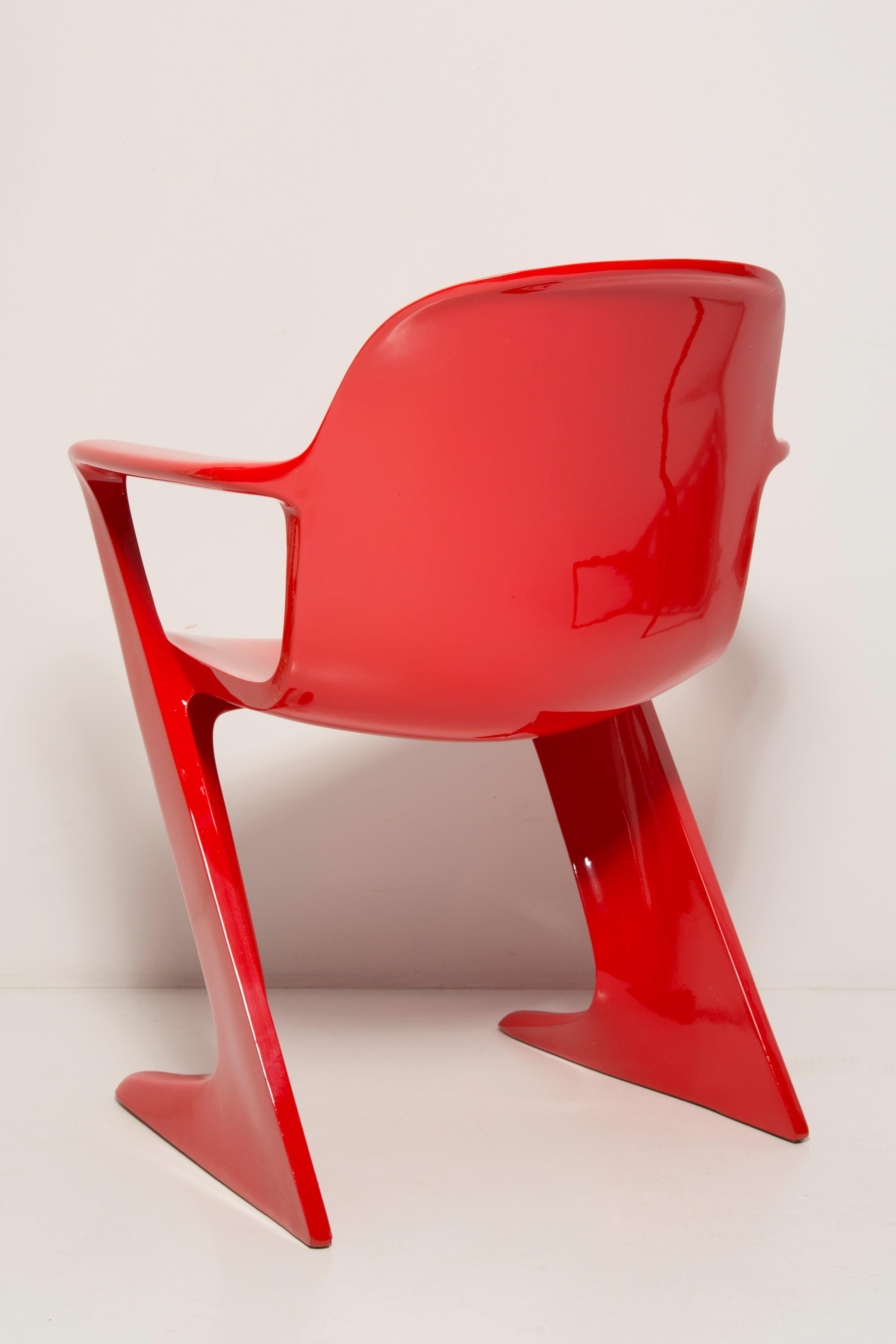 Satz von sechs roten Kangaroo-Stühlen aus der Mitte des Jahrhunderts, Ernst Moeckl, Deutschland, 1968 im Angebot 3