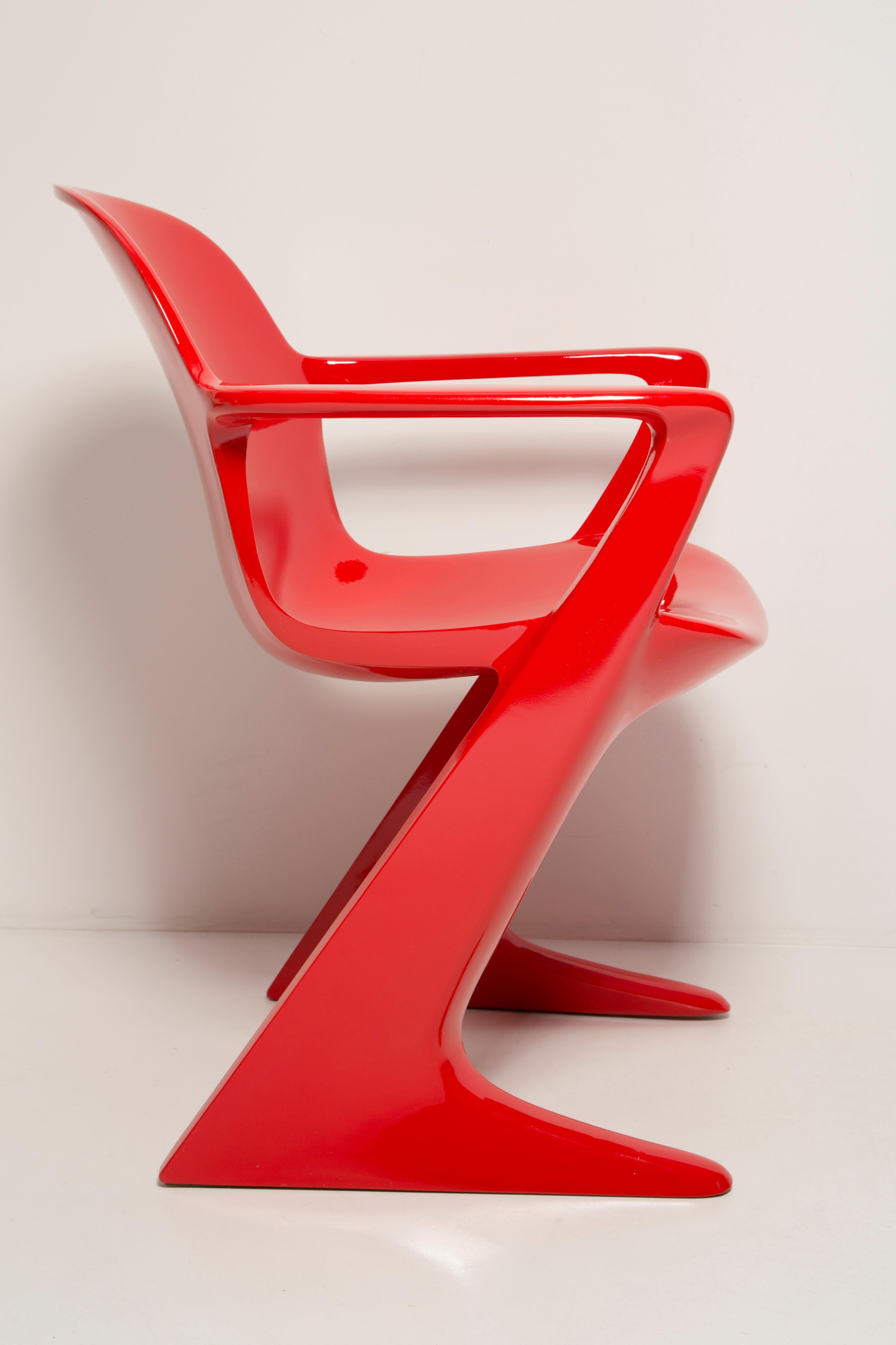 Satz von sechs roten Kangaroo-Stühlen aus der Mitte des Jahrhunderts, Ernst Moeckl, Deutschland, 1968 (Lackiert) im Angebot