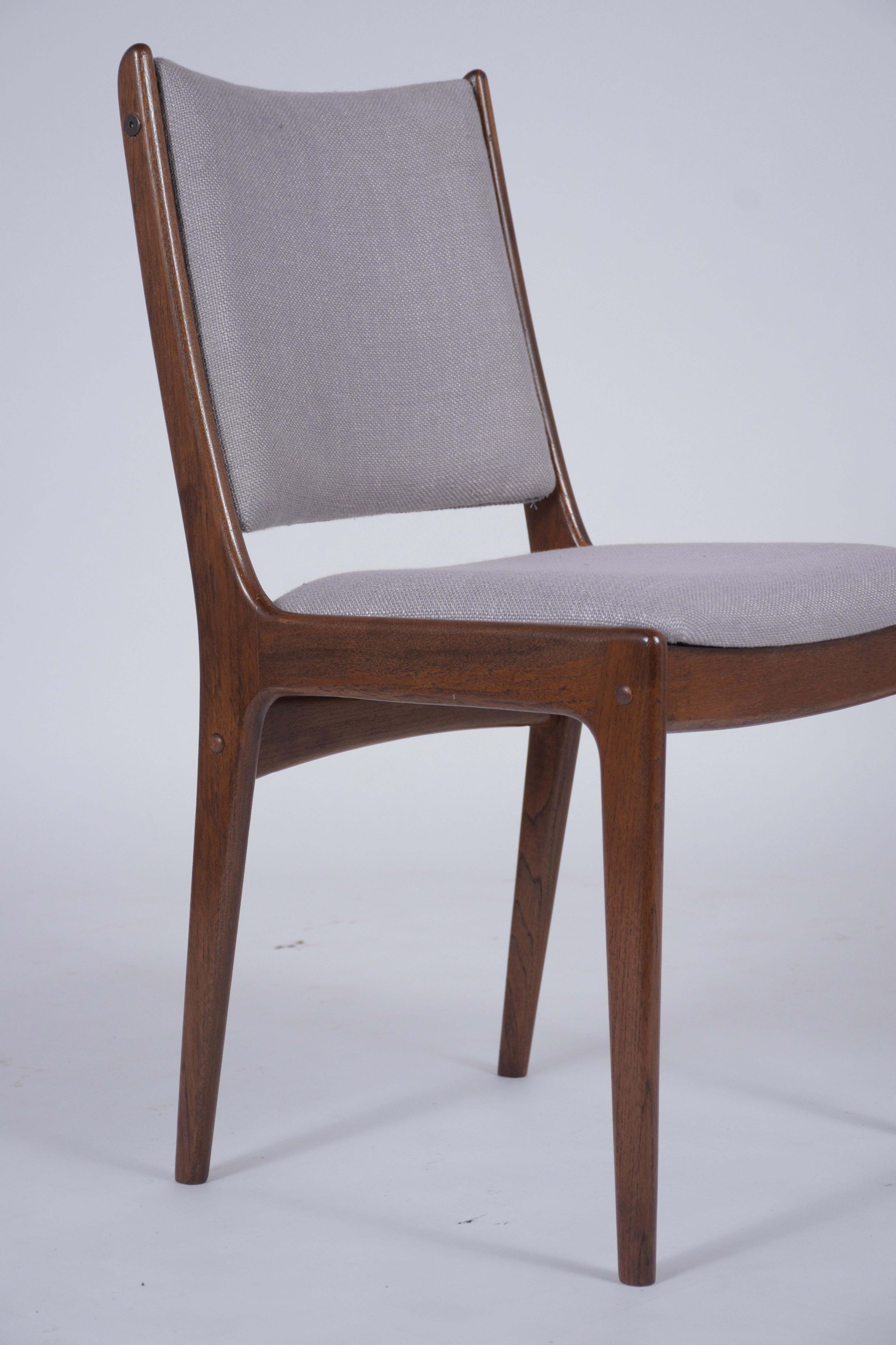 Fabric Set of Six Mid Century Modern Walnut Dining Chairs