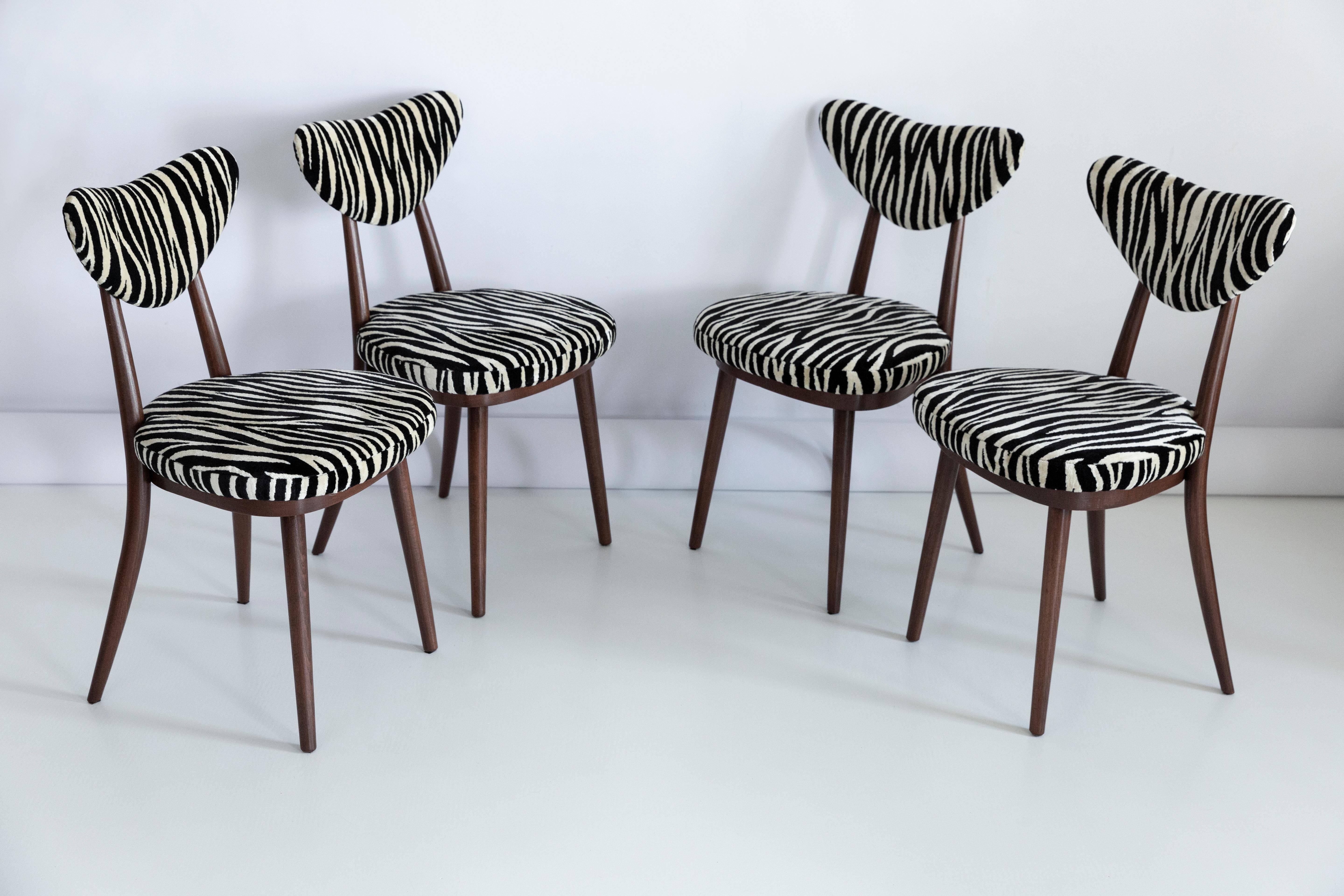 Hand-Crafted Set of Six Midcentury Zebra Black and White Heart Chairs, Poland, 1960s For Sale