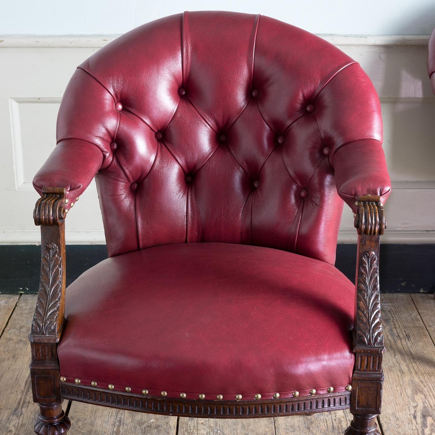 Set of Six Mid-Victorian Carved Oak and Leather Upholstered Club Armchairs For Sale 6