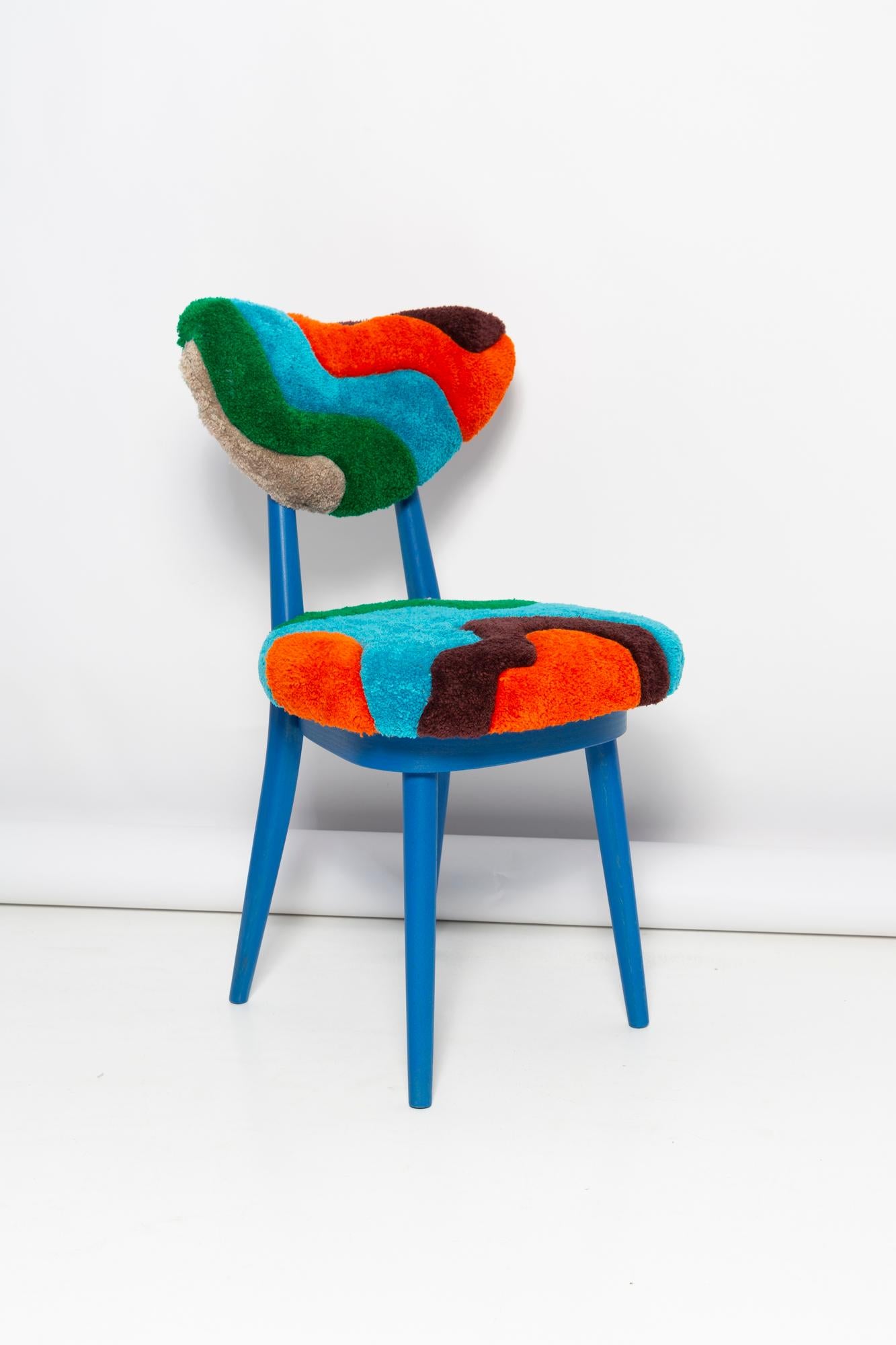 Set di sei sedie a farfalla e a cuore del MidCentury, lana con trapuntatura a mano, Europa, anni '60 in vendita 2