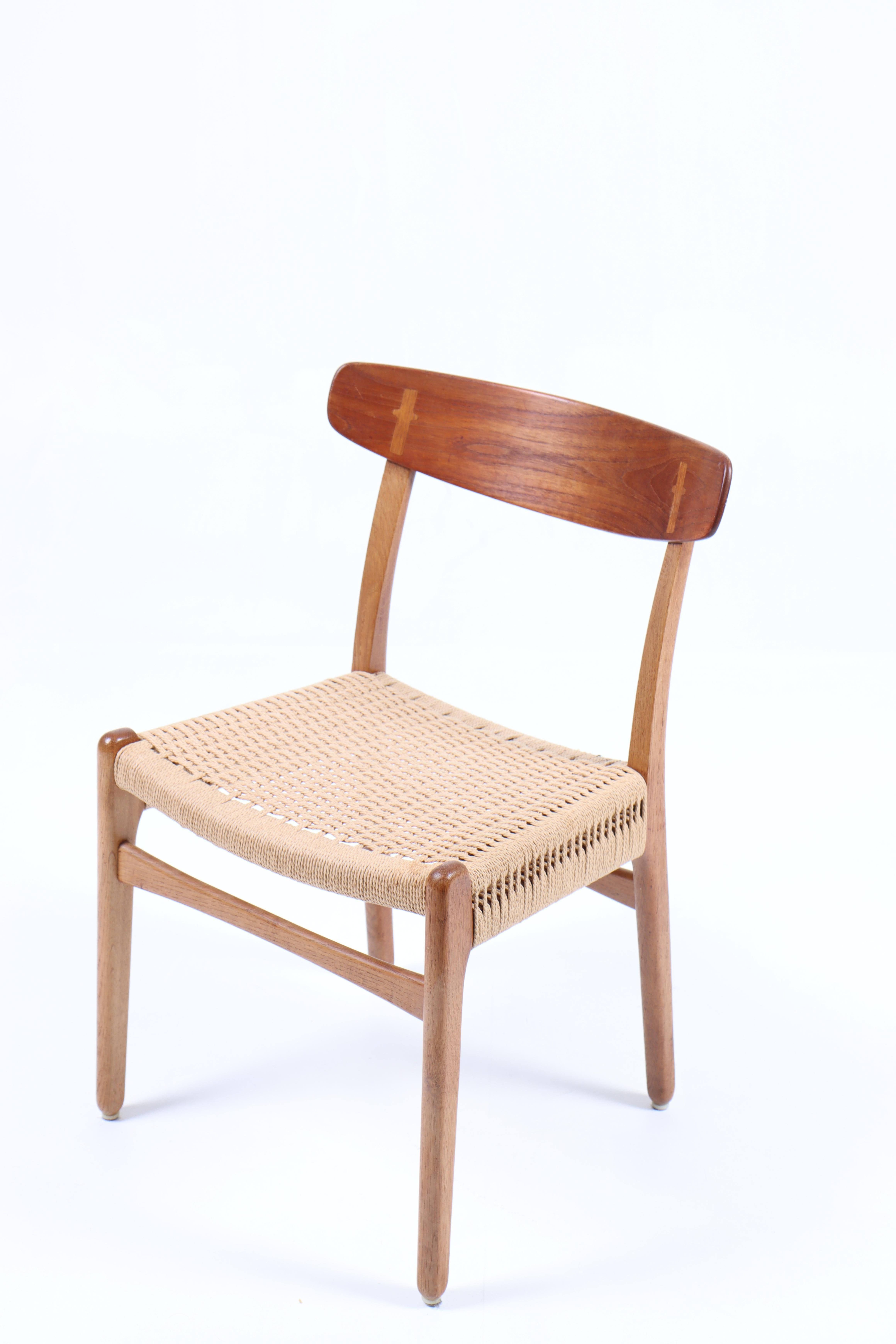 Set of Six Midcentury CH 23 Side Chairs in Teak & Oak by Wegner, 1950s 2