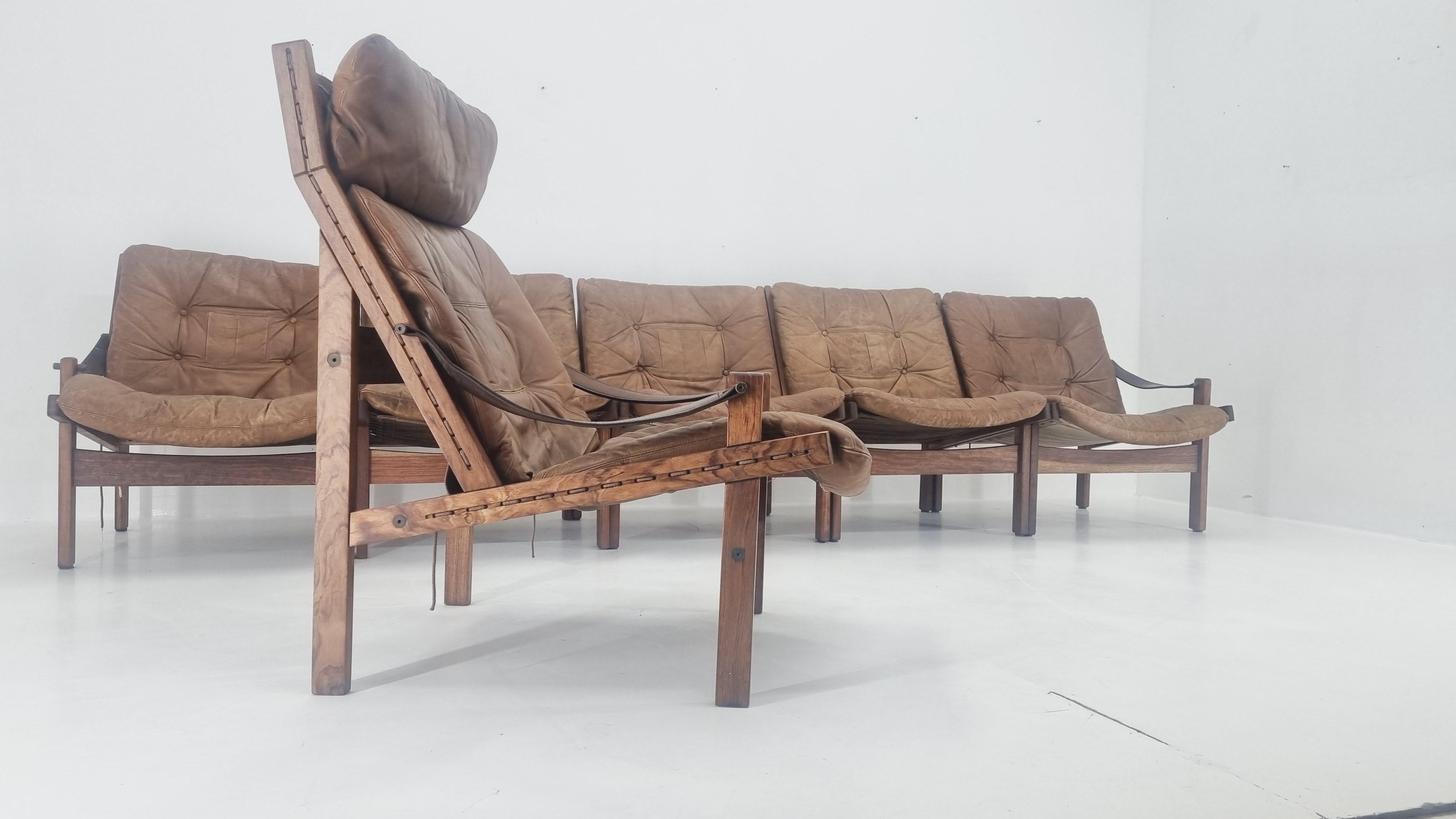 Mid-Century Modern Ensemble de cinq chaises du milieu du siècle Chasseur par Torbjørn Afdal pour Bruksbo Norvège, 1960s en vente
