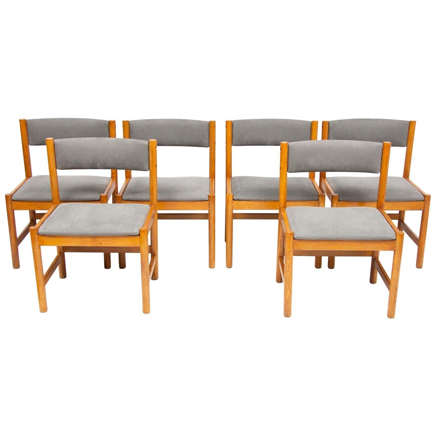 Set of Six Midcentury Danish Oak Dining Chairs by Borge Mogensen