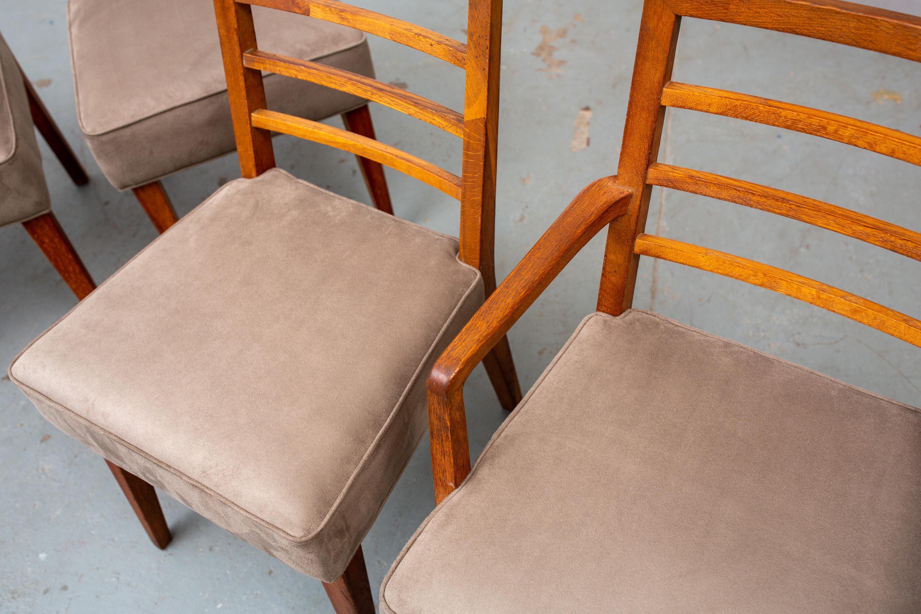 Set of Six Midcentury Dining Chairs 1