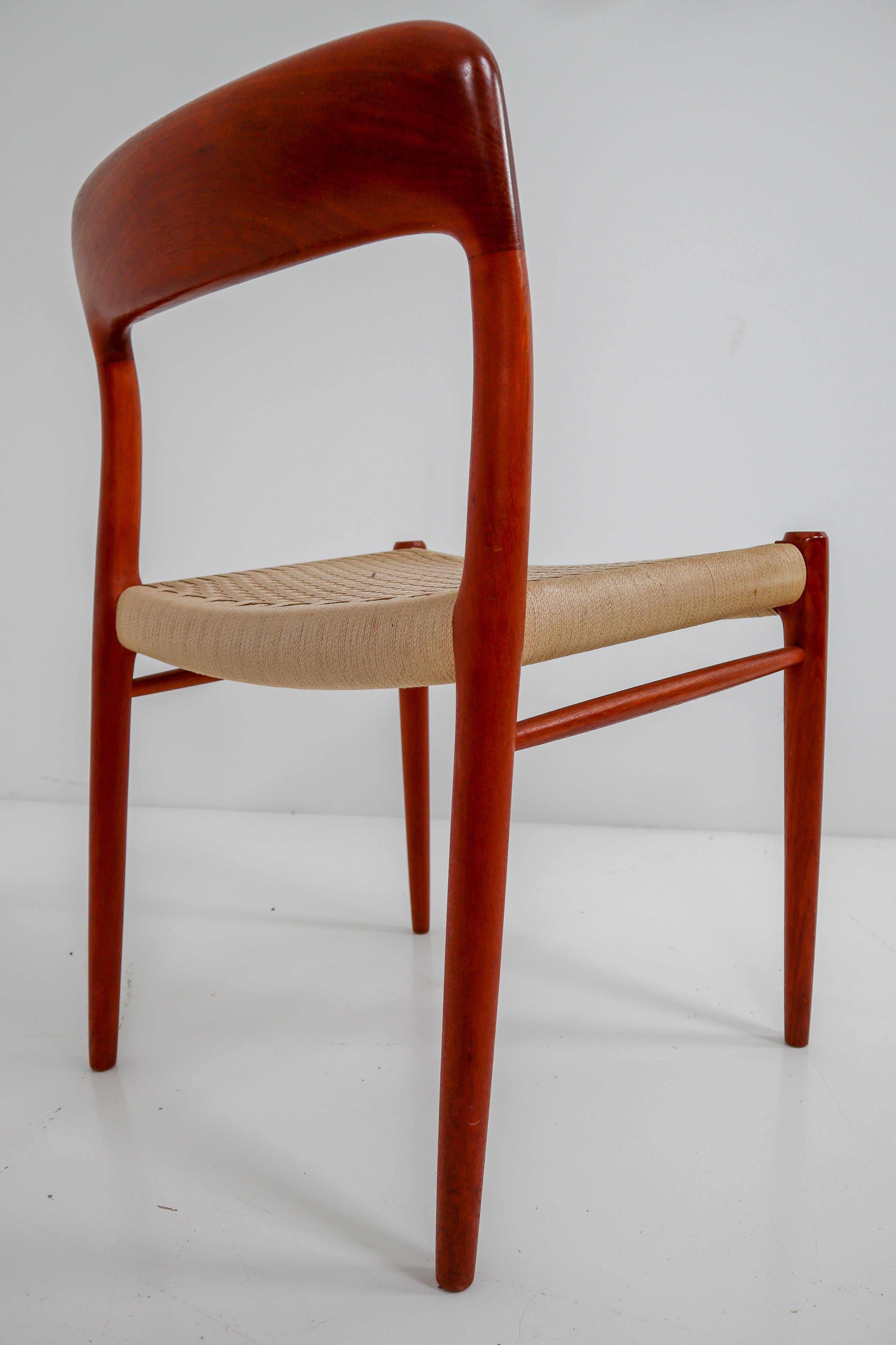 Mid-Century Modern Set of Six Midcentury Model 75 Dining Chairs in Teak by Niels Ø. Møller