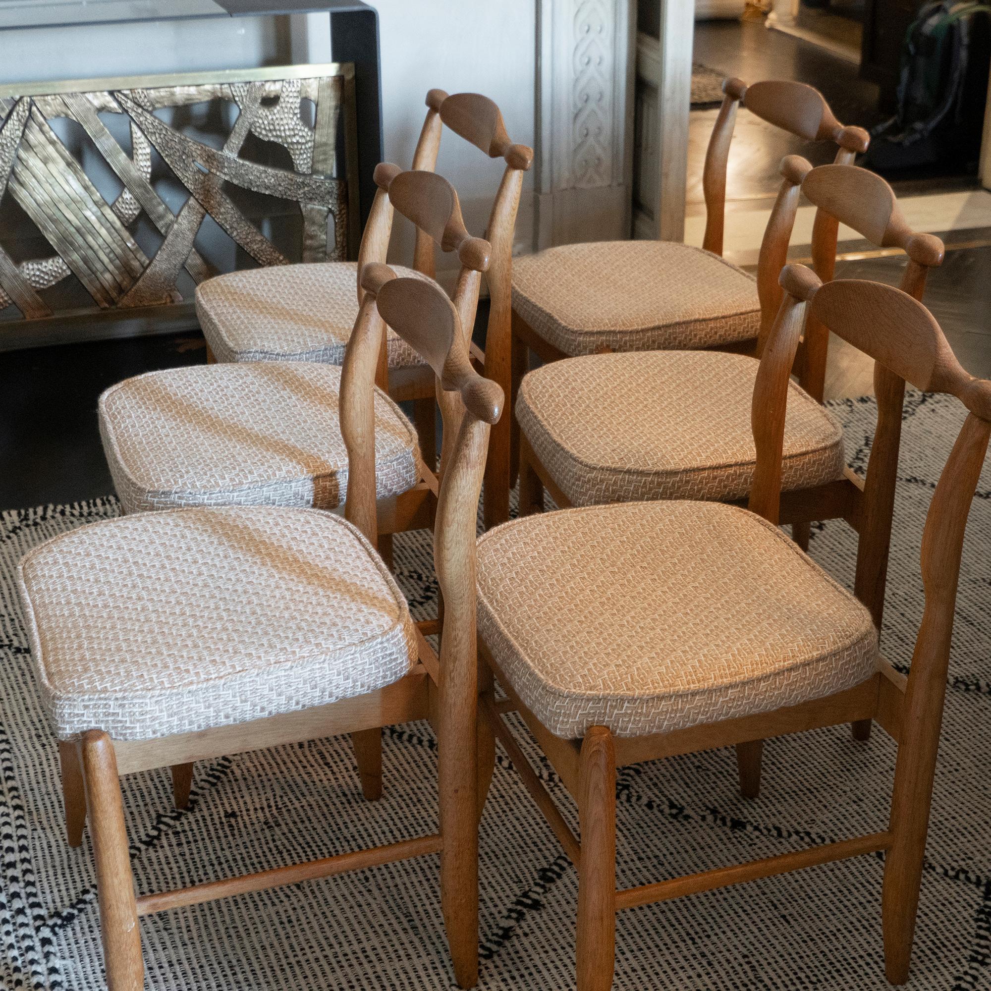 French Set of Six Midcentury Oak Dining Chairs, Guillerme & Chambron France, circa 1960