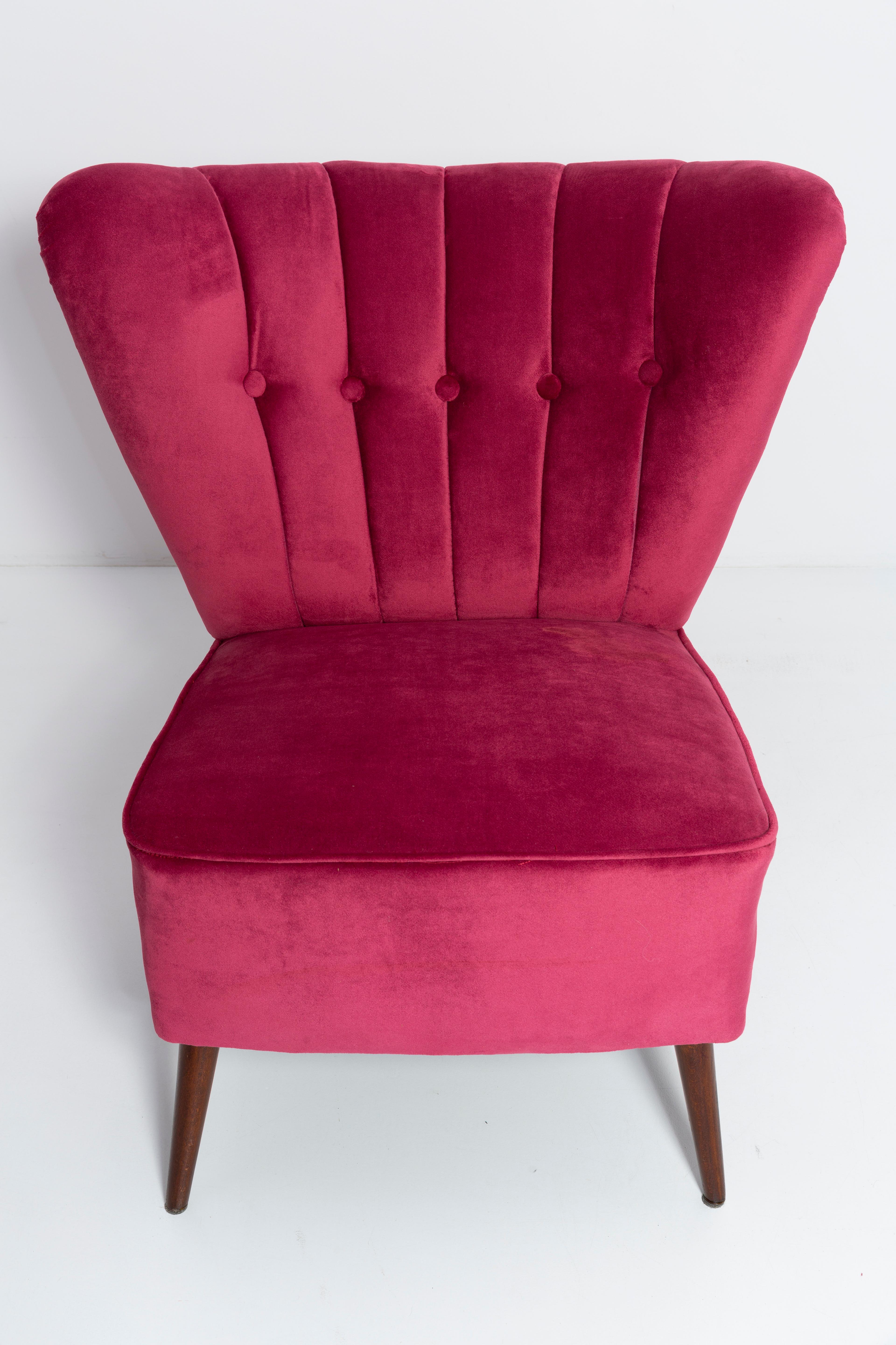 20th Century Set of Six Midcentury Pink Magenta Velvet Club Armchairs, Europe, 1960s For Sale