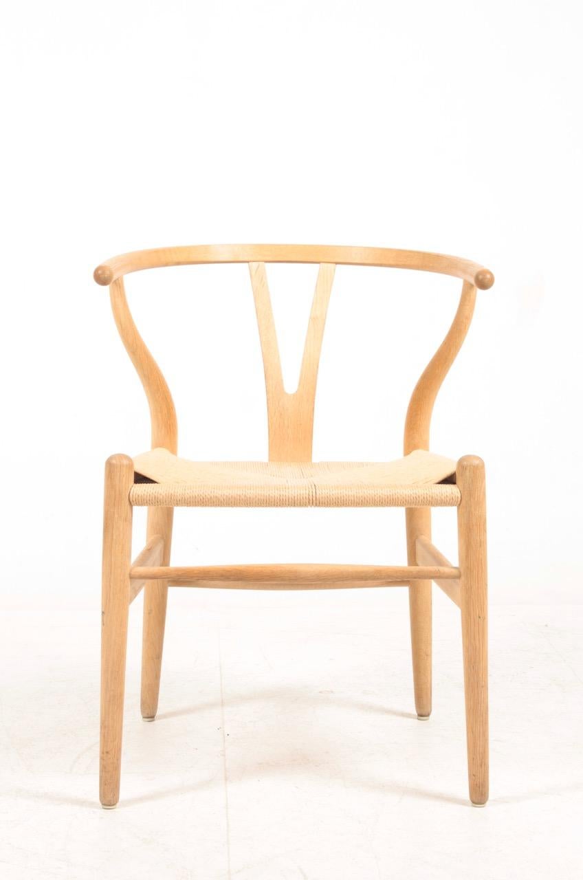 Danish Set of Six Midcentury Wishbone Chairs in Patinated Oak by Hans Wegner, 1960s For Sale
