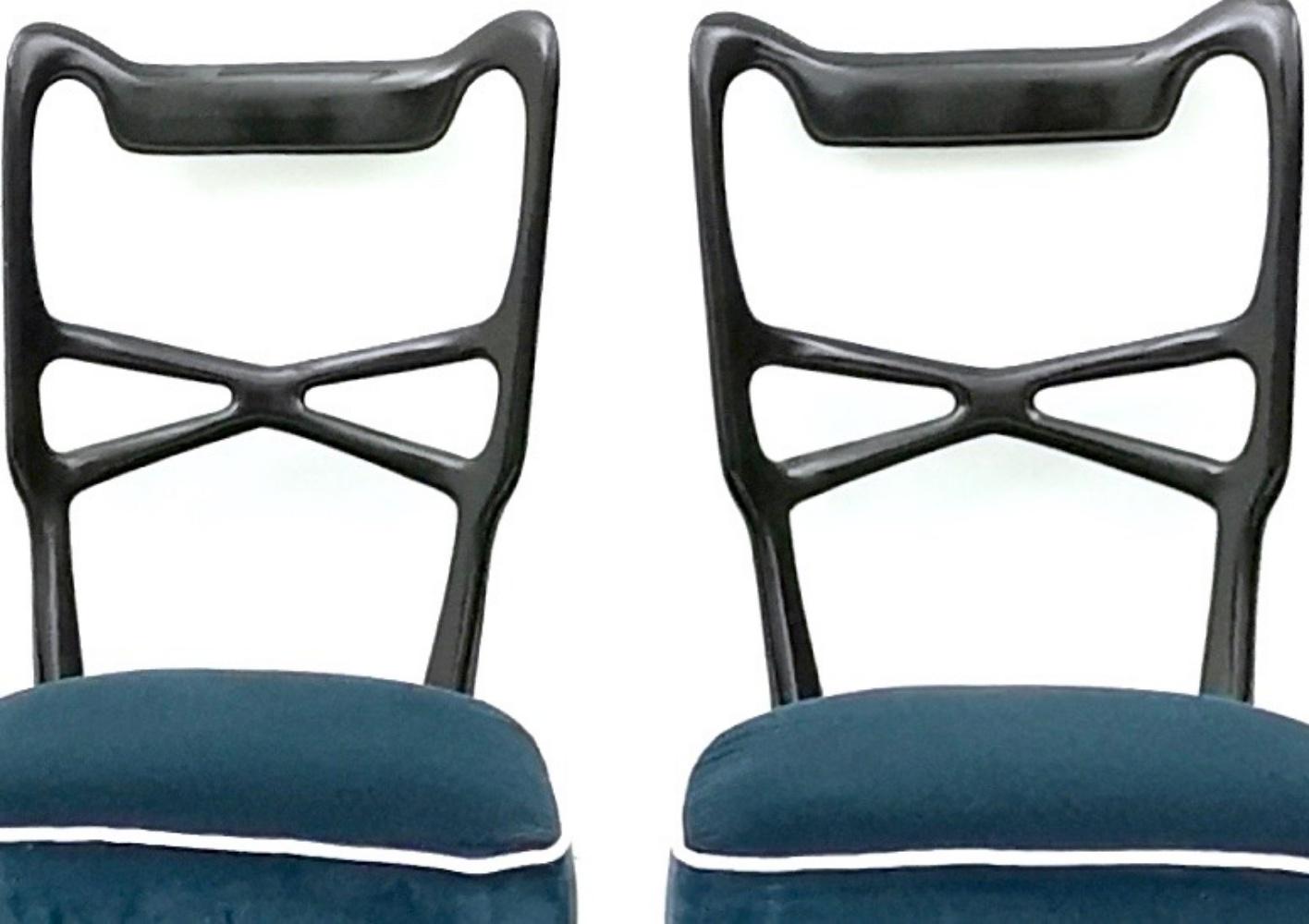 Ensemble vintage de six chaises de salle à manger en velours bleu dans le style d'Ulrich, Italie en vente 1