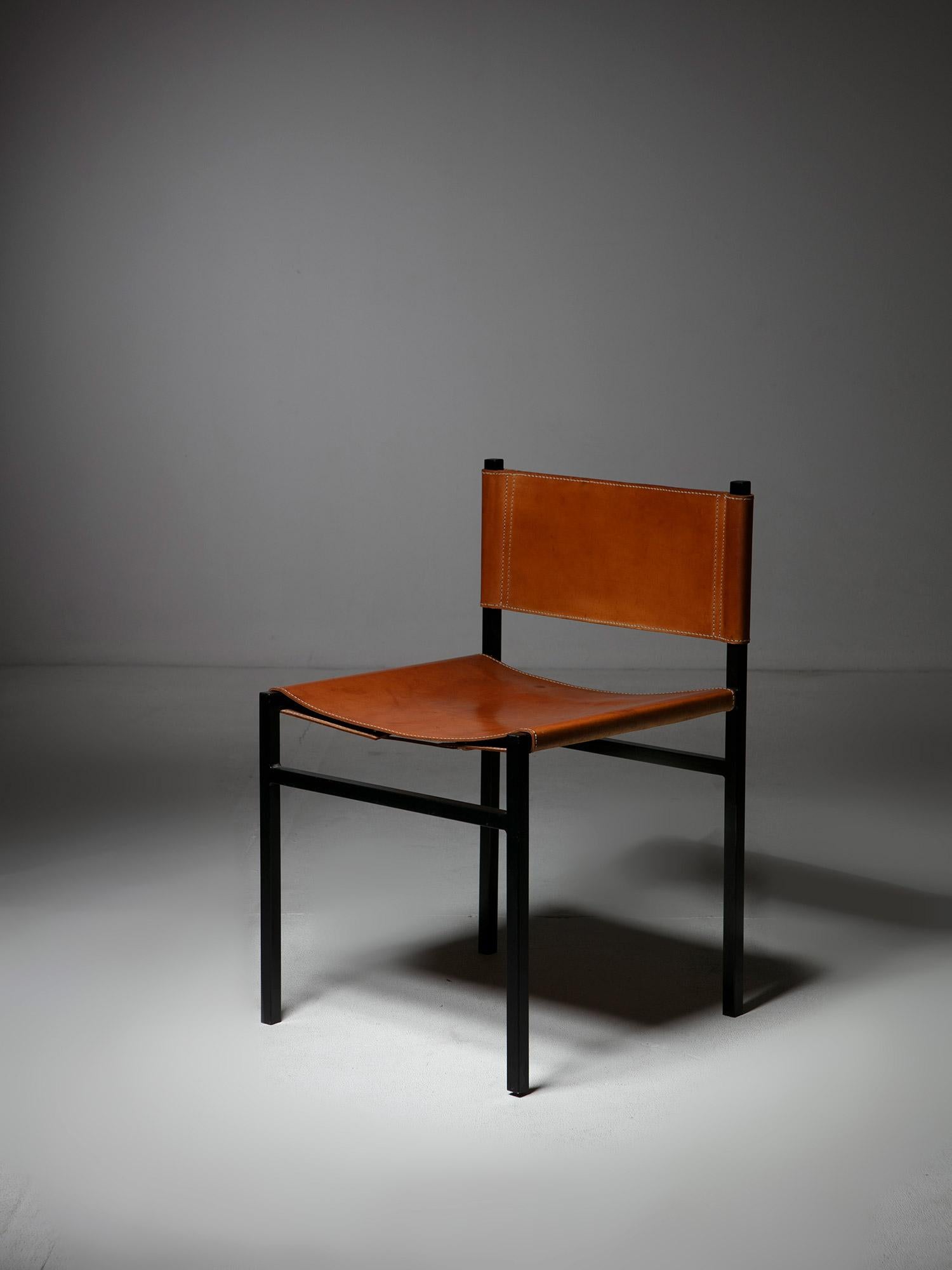 Satz von sechs minimalistischen „Rea“-Lederstühlen von Paolo Tilche für Arform, Italien, 1950er Jahre (Italienisch) im Angebot