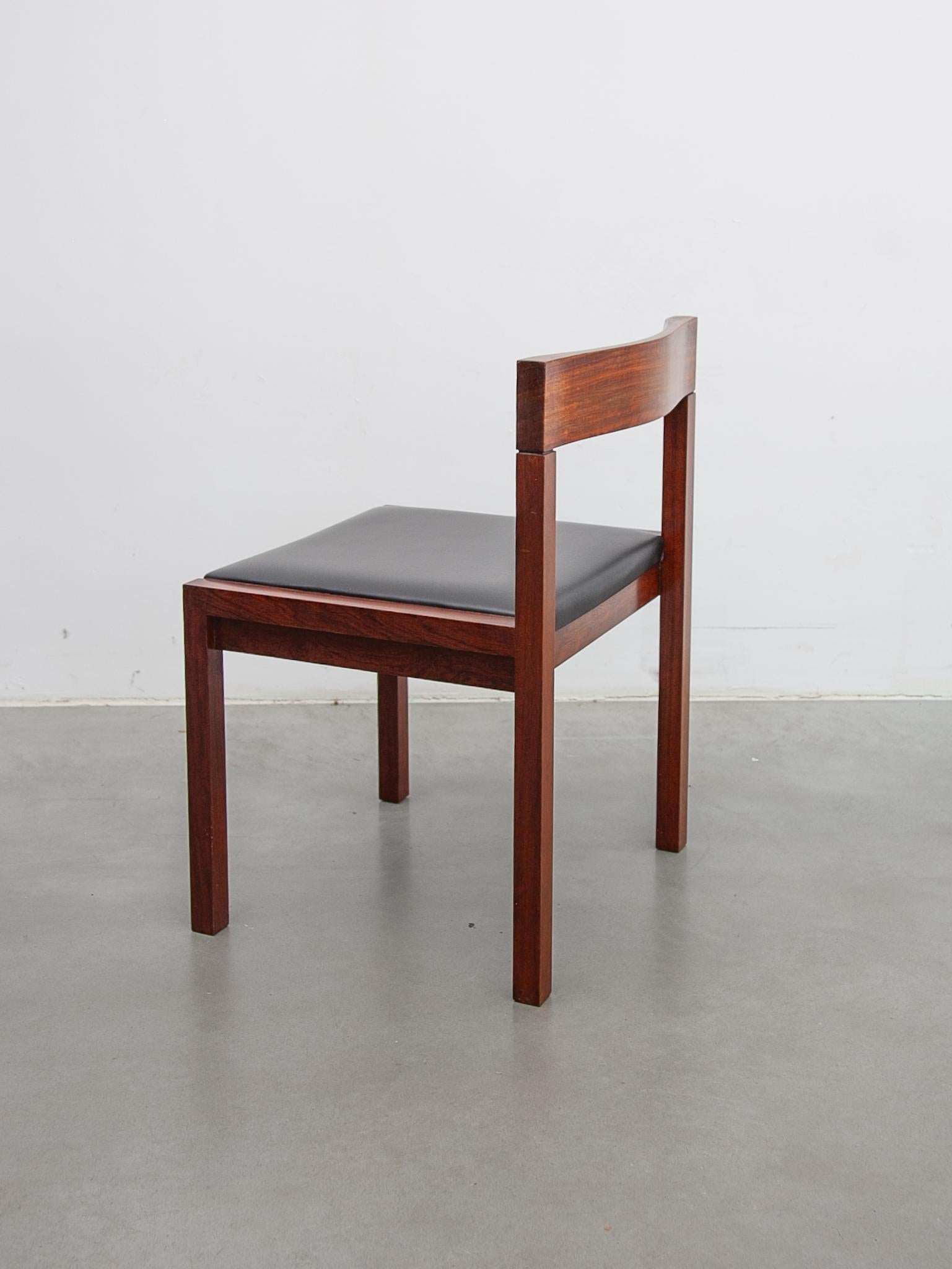 Ensemble de six chaises de salle à manger minimalistes conçues par Alfred Hendrickx, 1959 Belform en vente 2