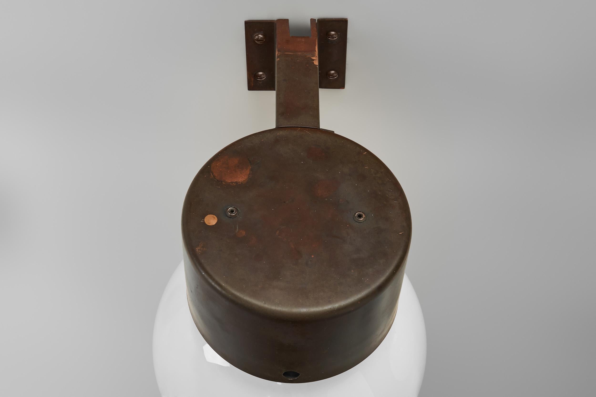 Juego de seis lámparas de pared Modelo 