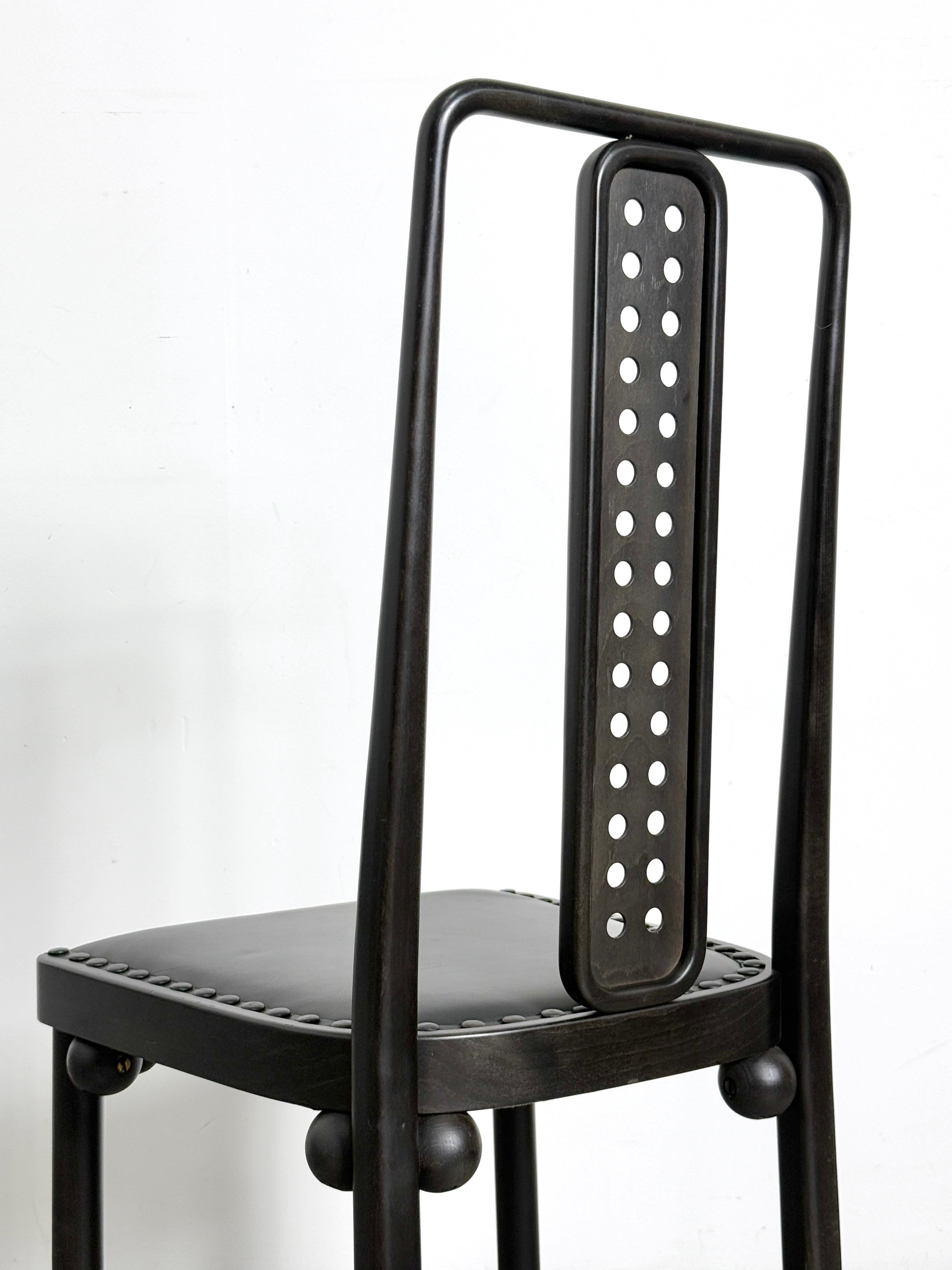 Set di sei sedie da pranzo modello 322 in bengala e pelle nera di Josef Hoffmann in vendita 3