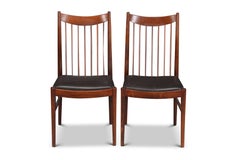 Set of Six Model 422 Highback Dining Chairs in Rosewood by Arne Vodder