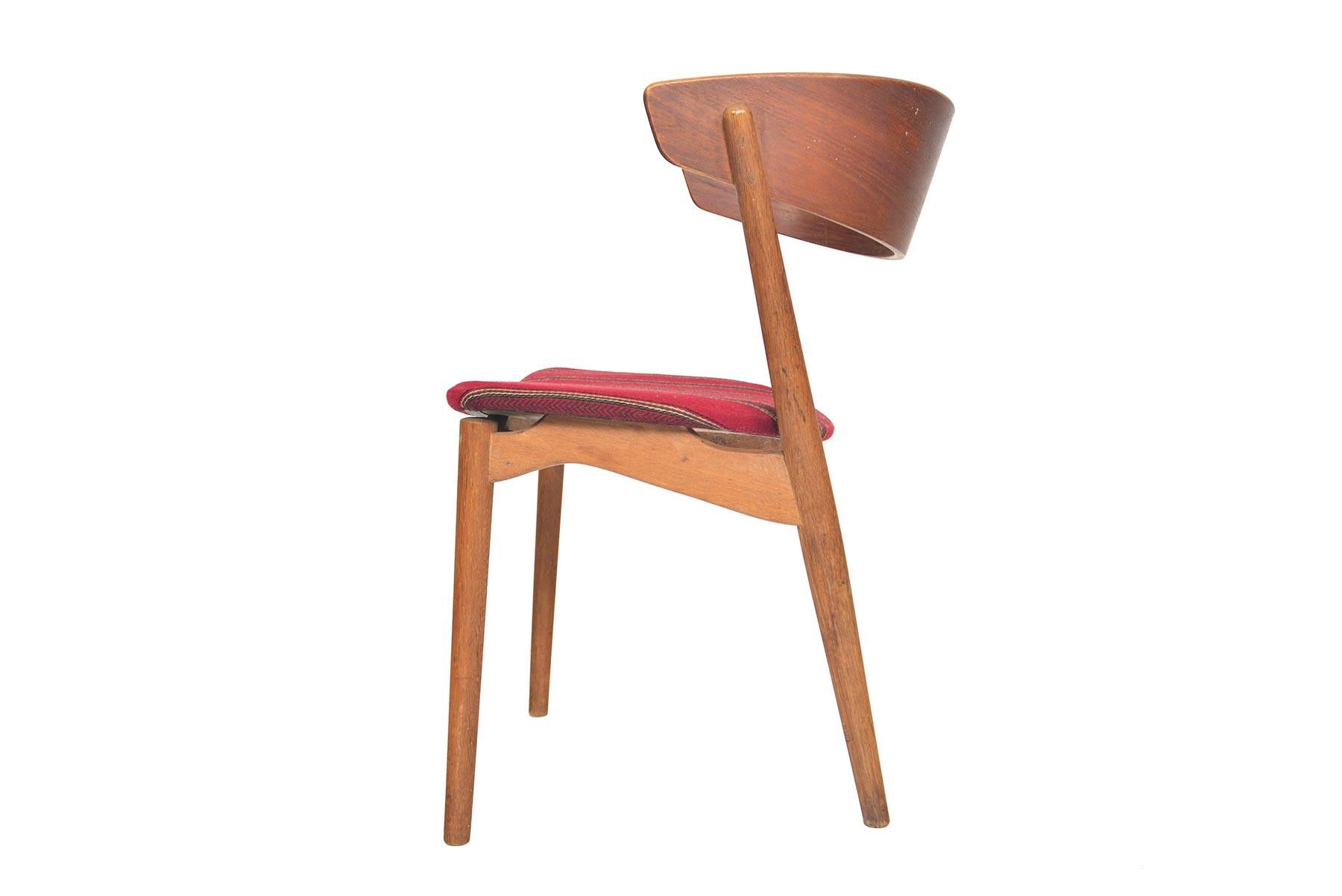 Set of Six Model 7 Helge Sibast Teak and Oak Danish Modern Dining Chairs 2